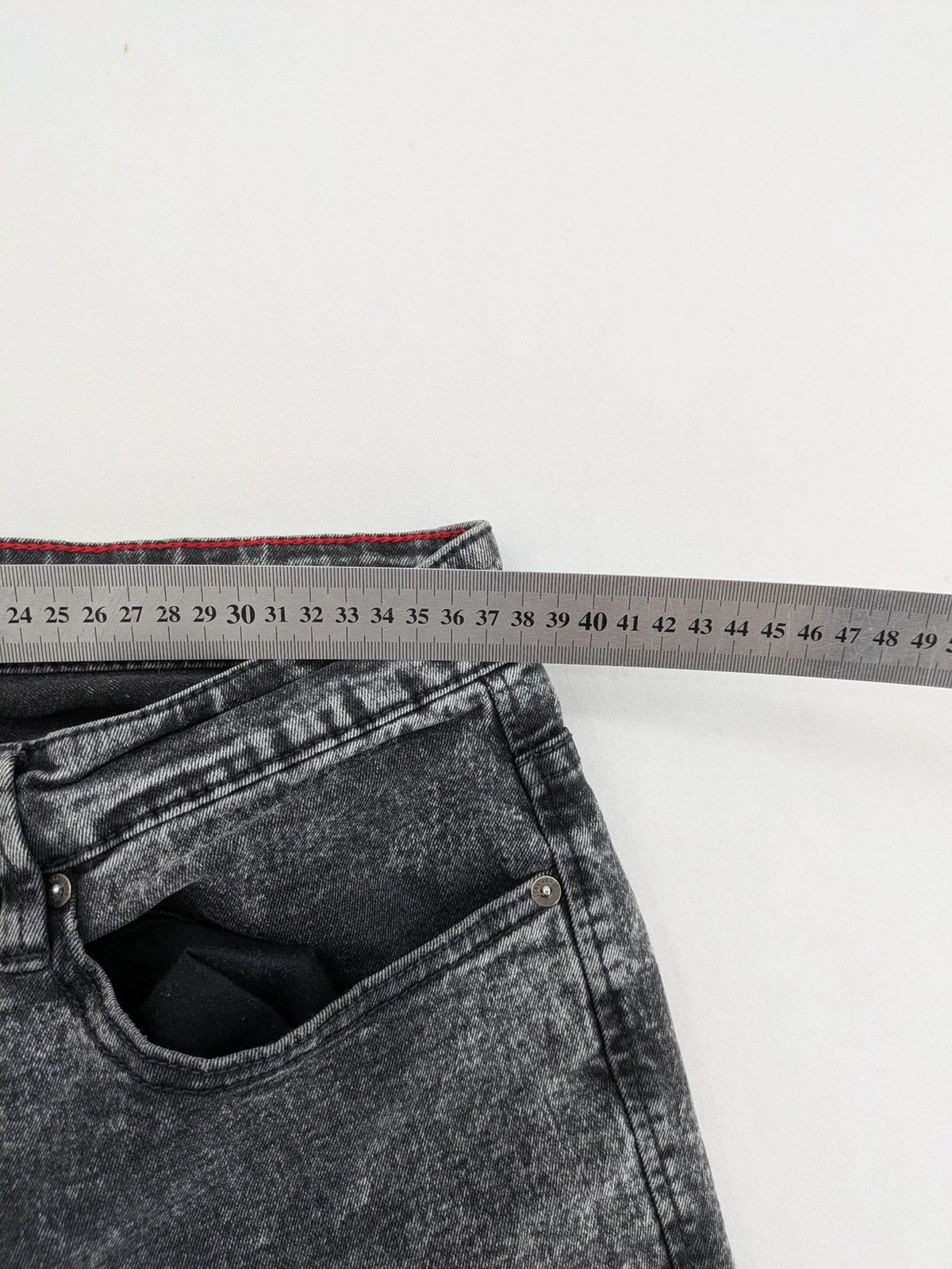 Pull&Bear black acid wash straight jeans slim fit with faded denim texture.
