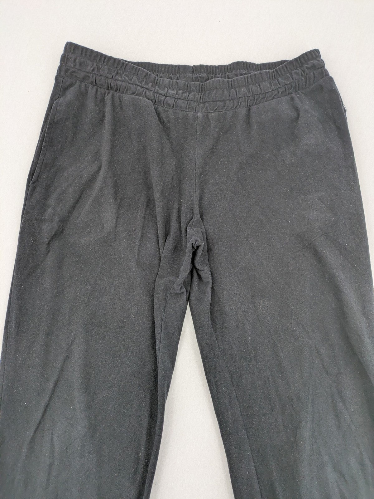 Jack & Jones black sweatpants with elastic waistband and slim fit design.