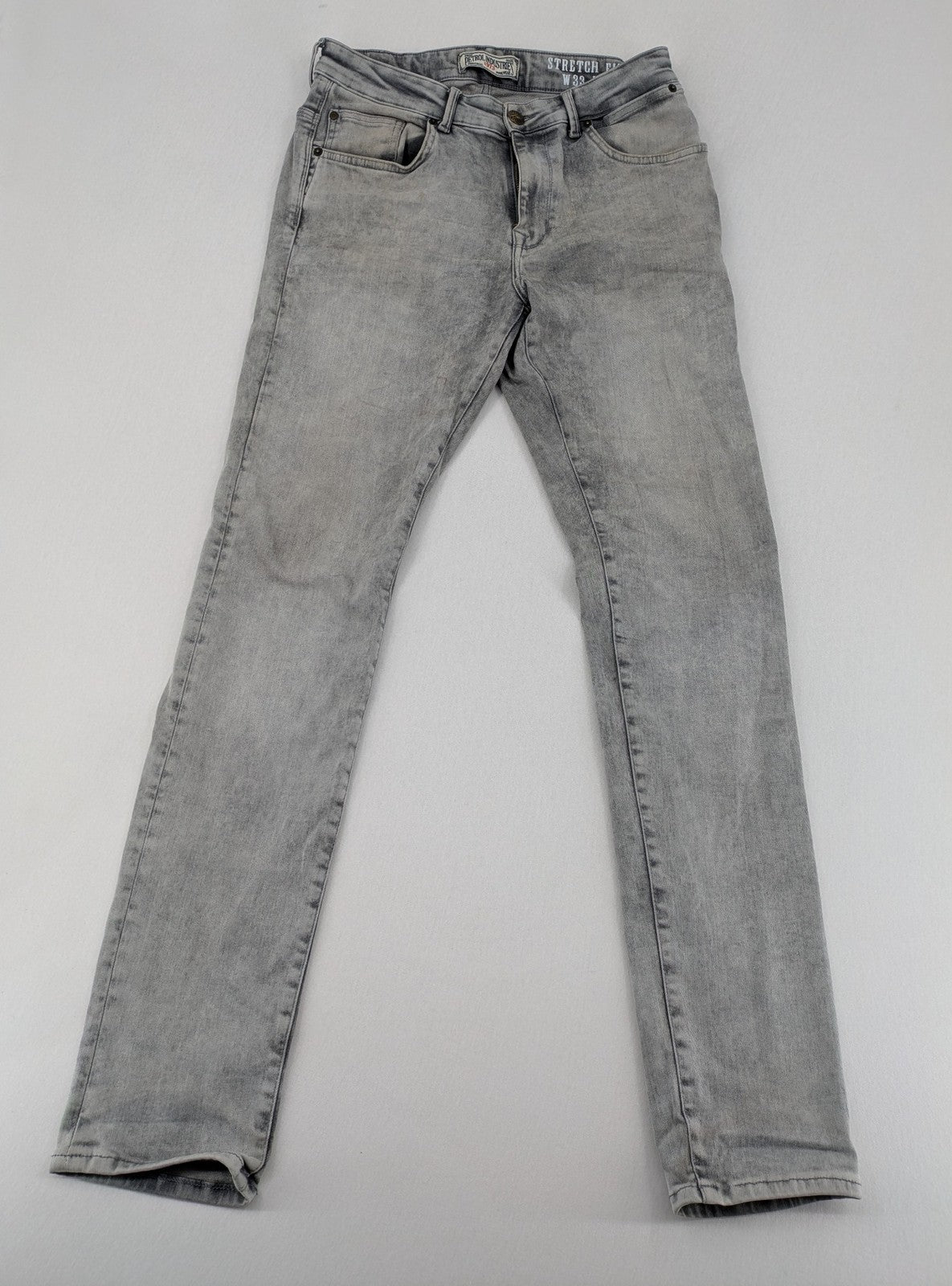 Petrol Industries grey straight jeans washed denim 5-pocket design leather logo patch