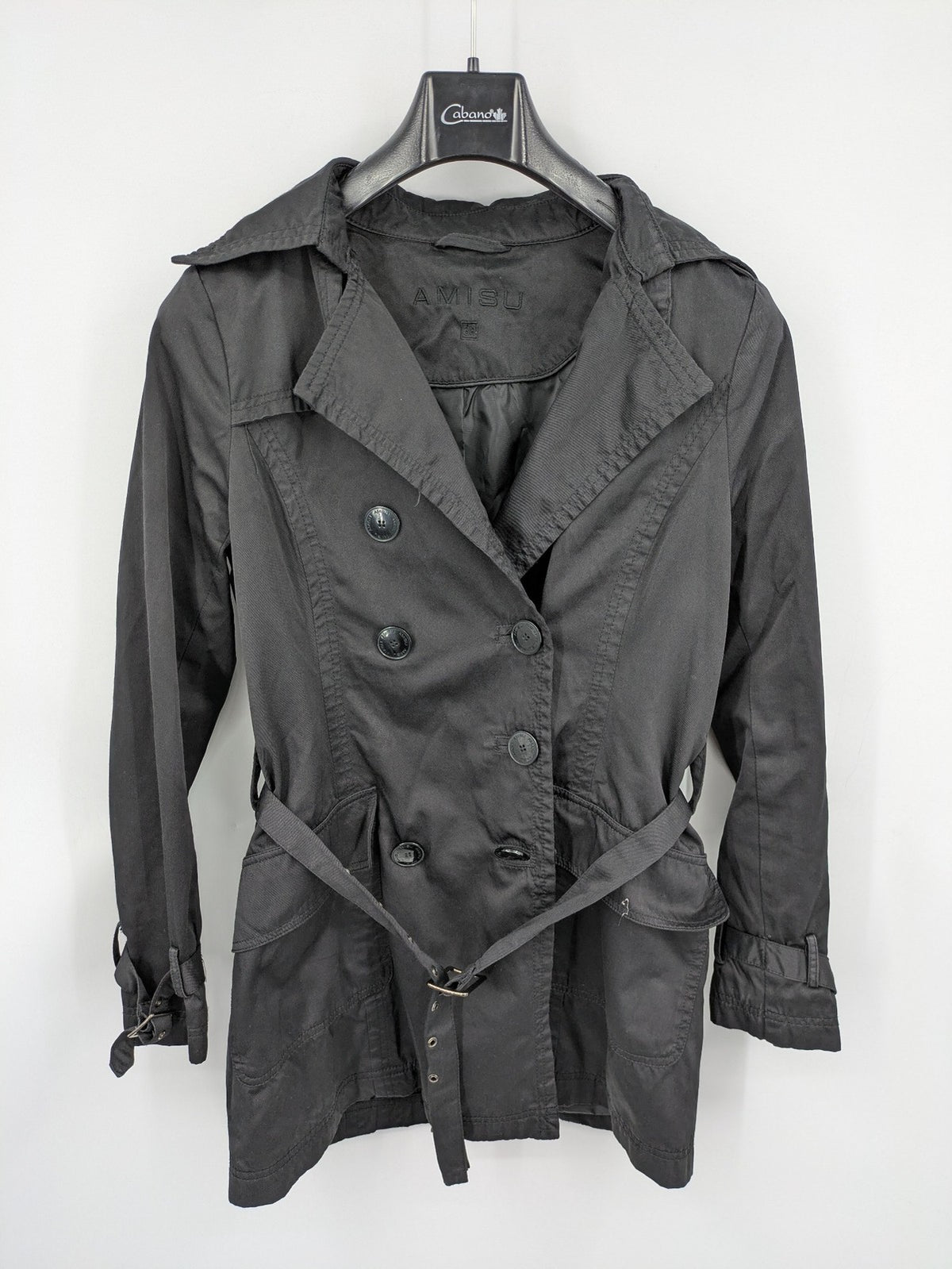 Amisu grey trench coat double-breasted design with elegant collar and belted waist.