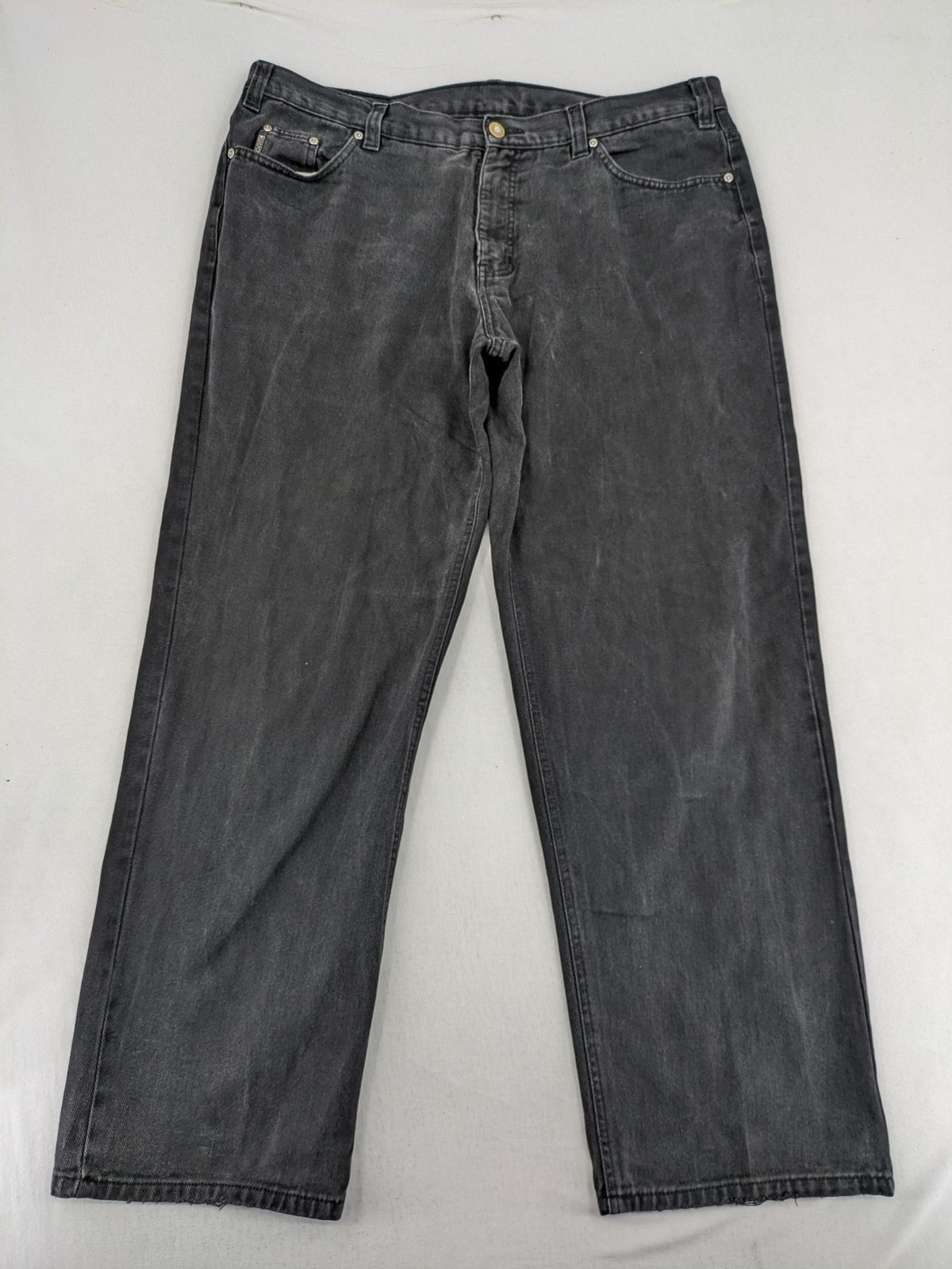DeLorean grey straight jeans classic 5-pocket design with worn look and cotton material.