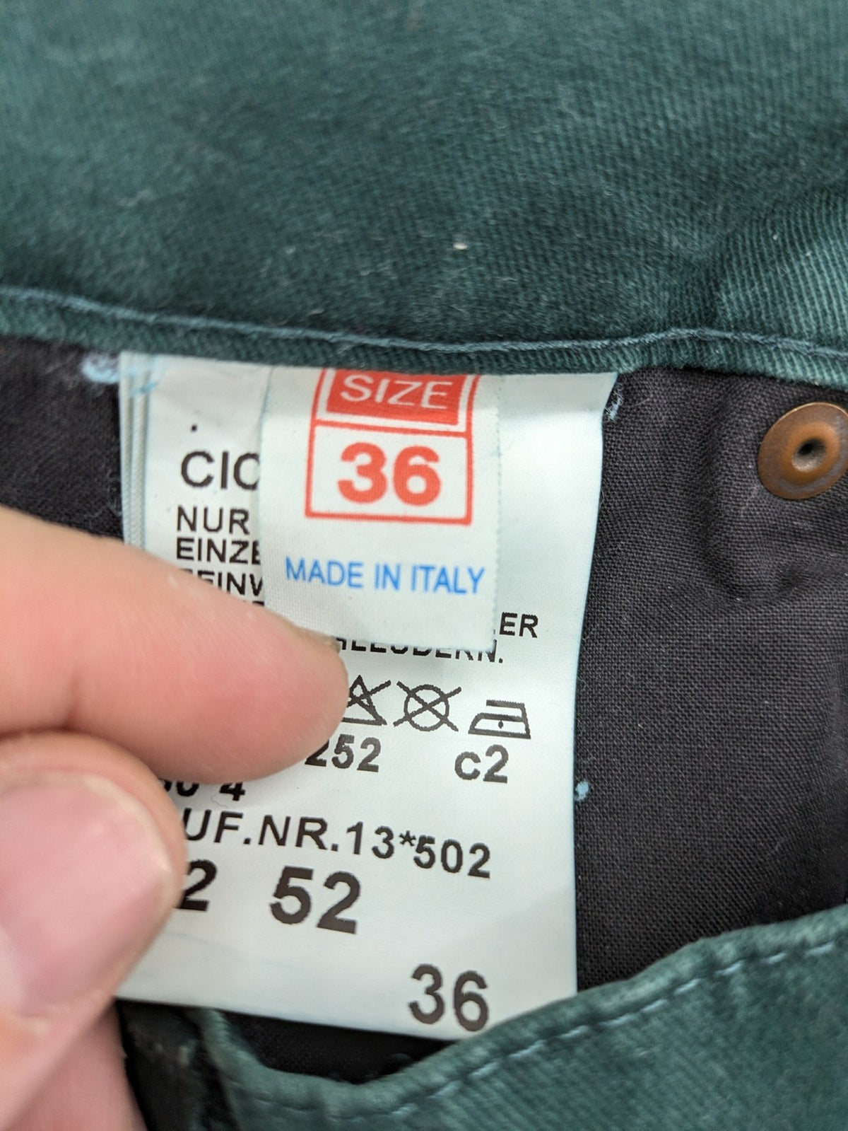 Angels green straight jeans, 5-pocket style, made from cotton blend with stretch.
