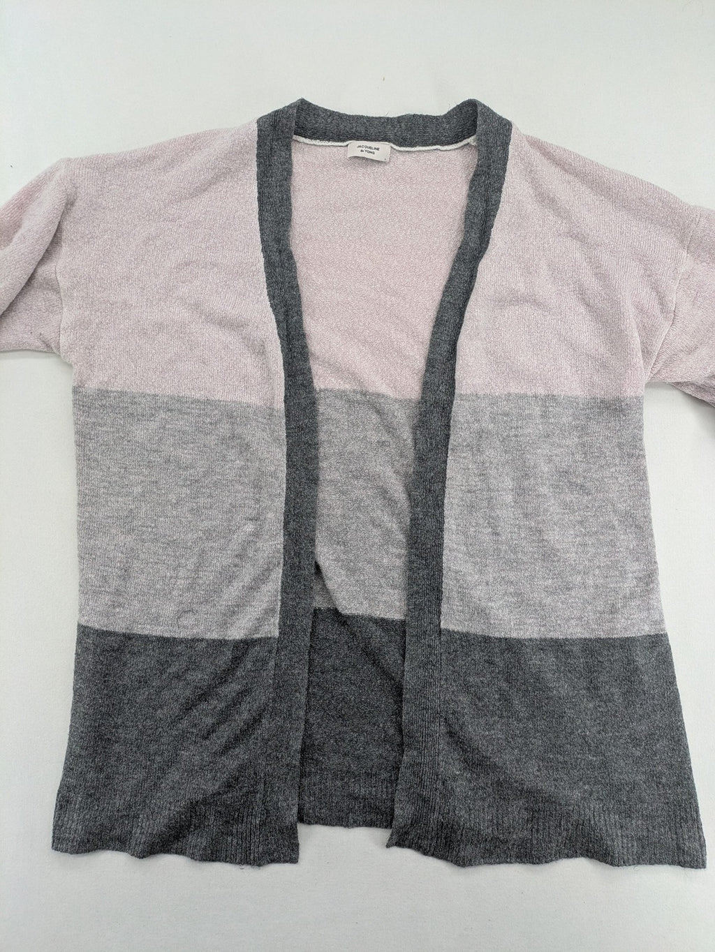Jacqueline De Yong pink turtle neck jumper colorblock design with soft knit texture.