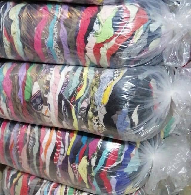 Boutiquen multi-colour secondhand clothing bundle assorted styles and materials in good condition.