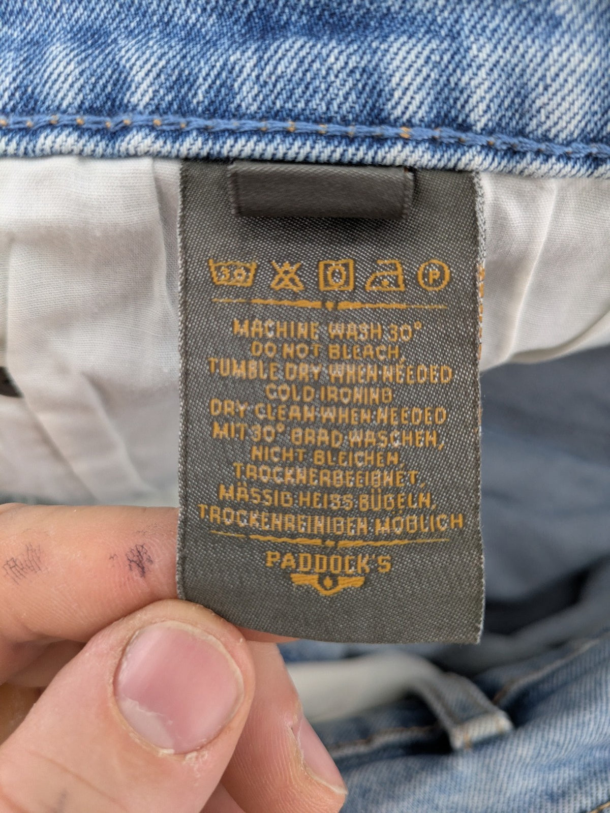 Paddock's blue straight jeans classic 5-pocket style with zipper, comfortable stretch denim.