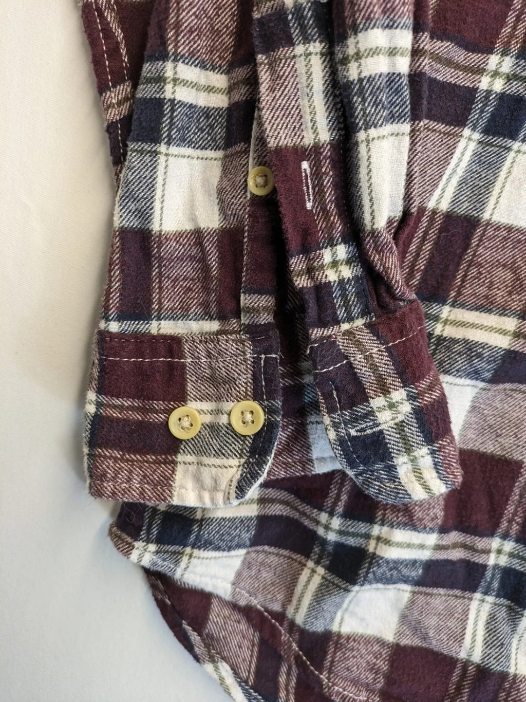 Jack & Jones flannel shirt red check pattern, long sleeves, 100% cotton, classic collar.