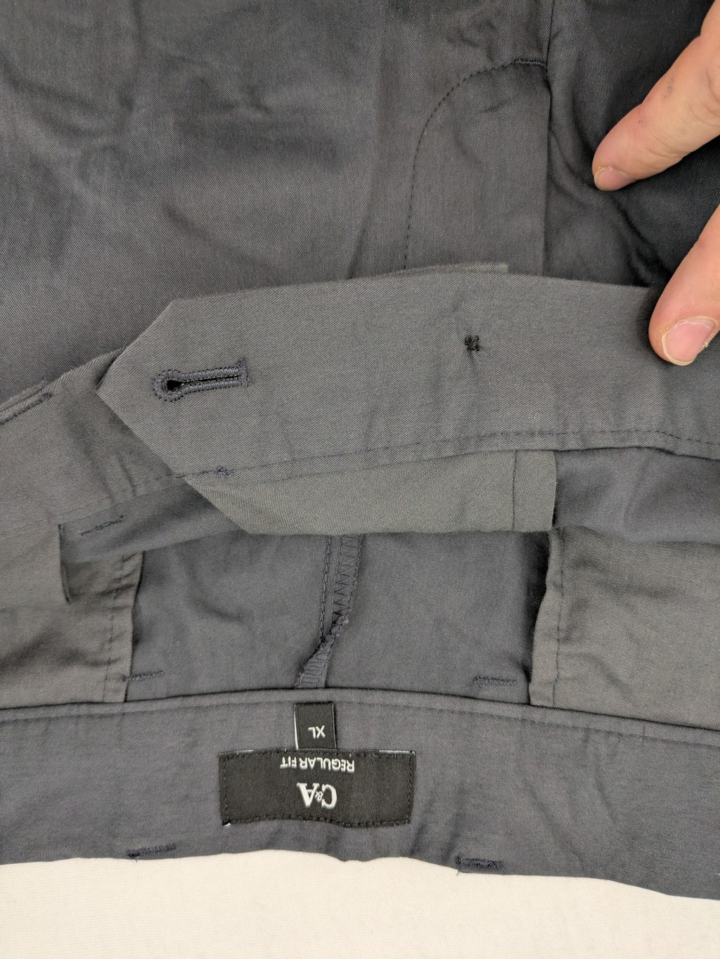 C&A pink pants regular fit with tag, versatile for business and leisure.