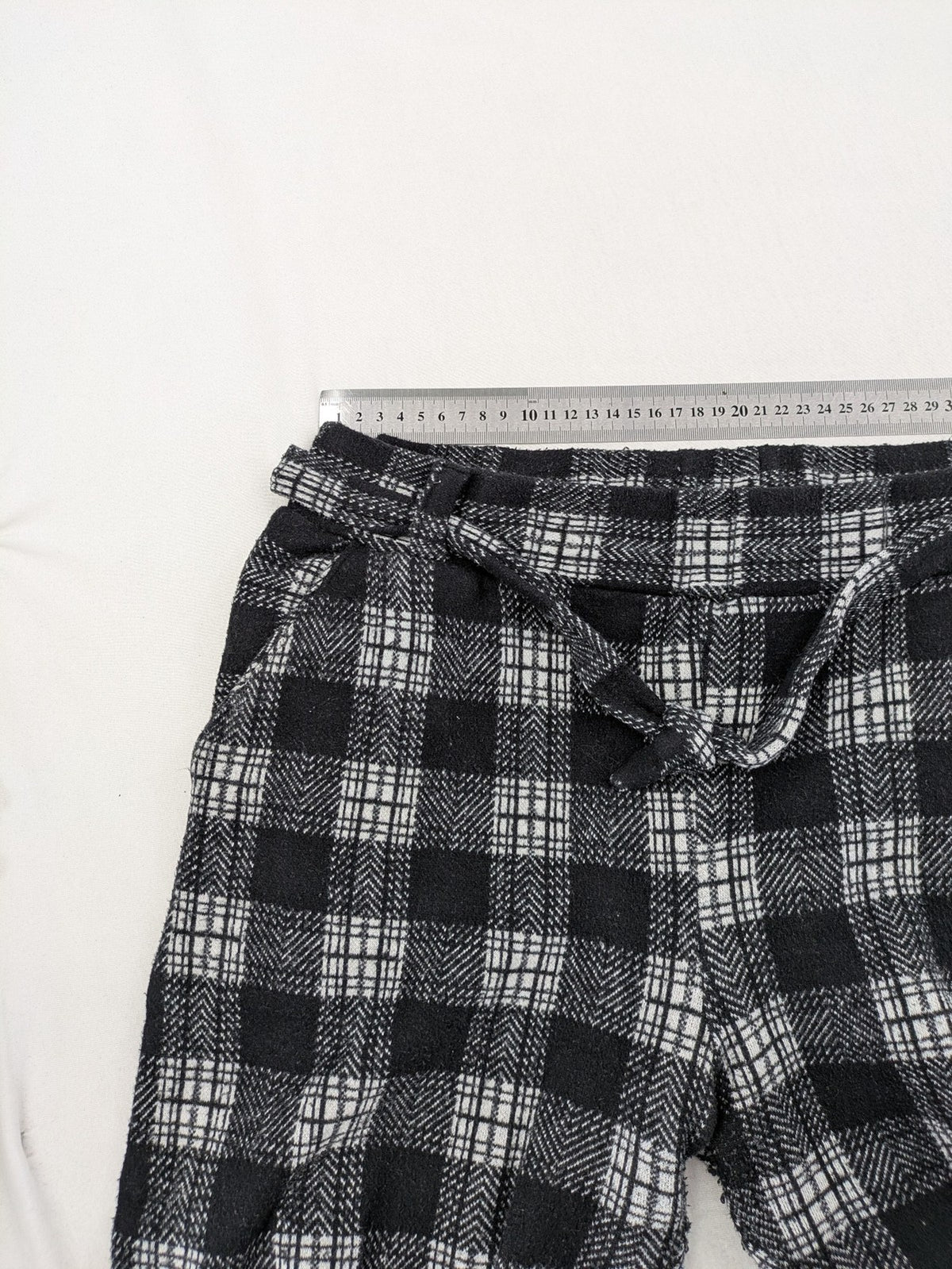 Frawoman loungewear black grey white checkered pants soft cotton adjustable drawstring waistband