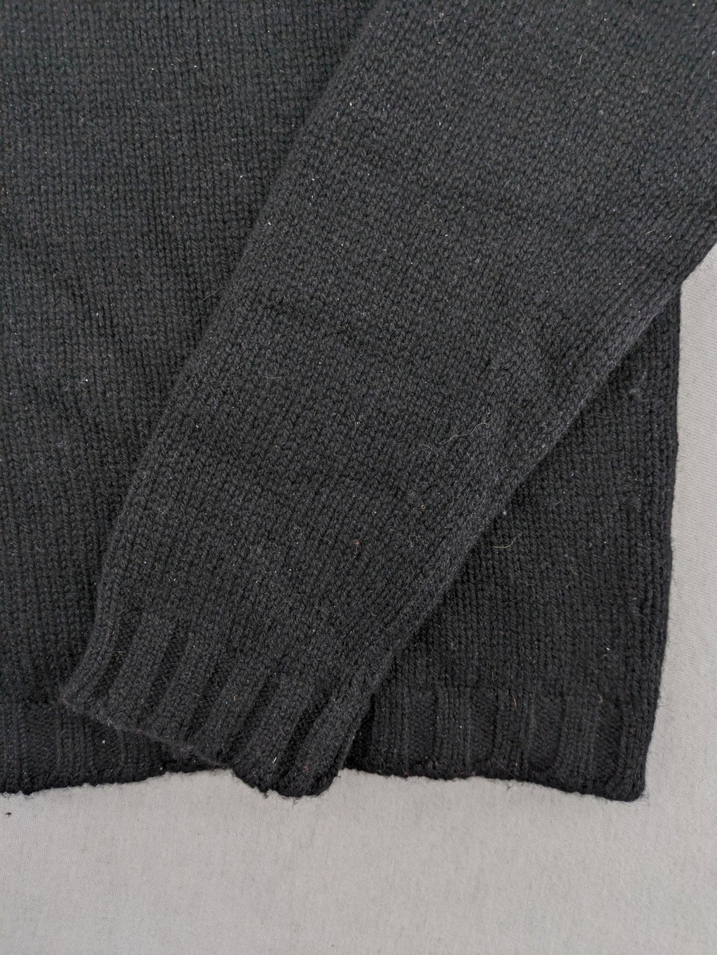 Pullover grey turtle neck jumper 100% cashmere made in Scotland classic design