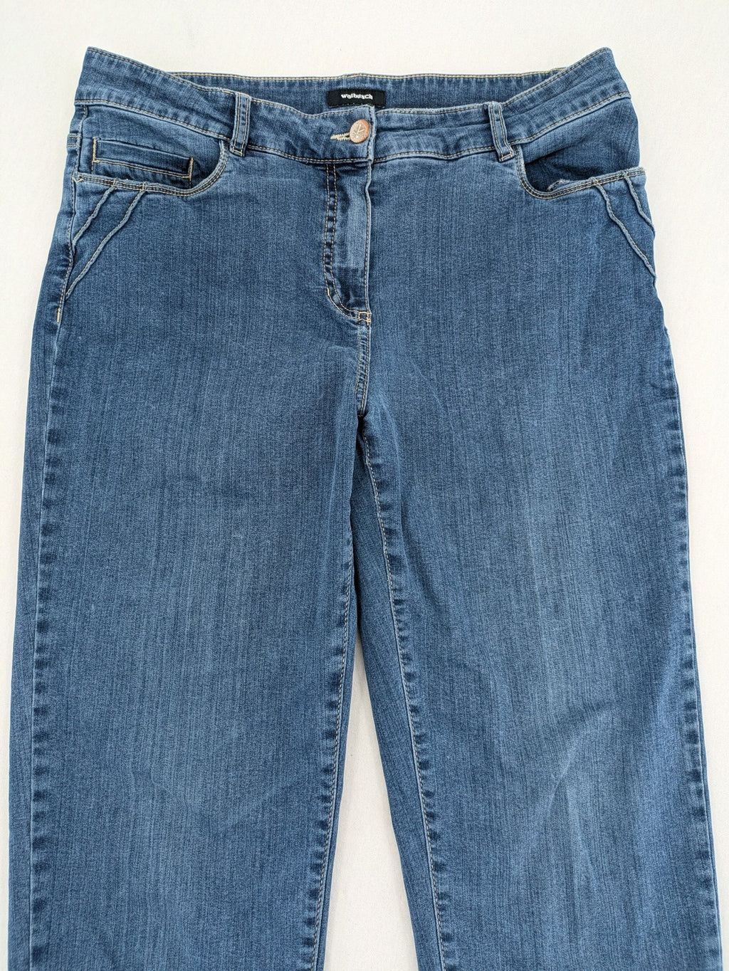 Walbusch blue straight jeans 5-pocket design with zipper and button closure
