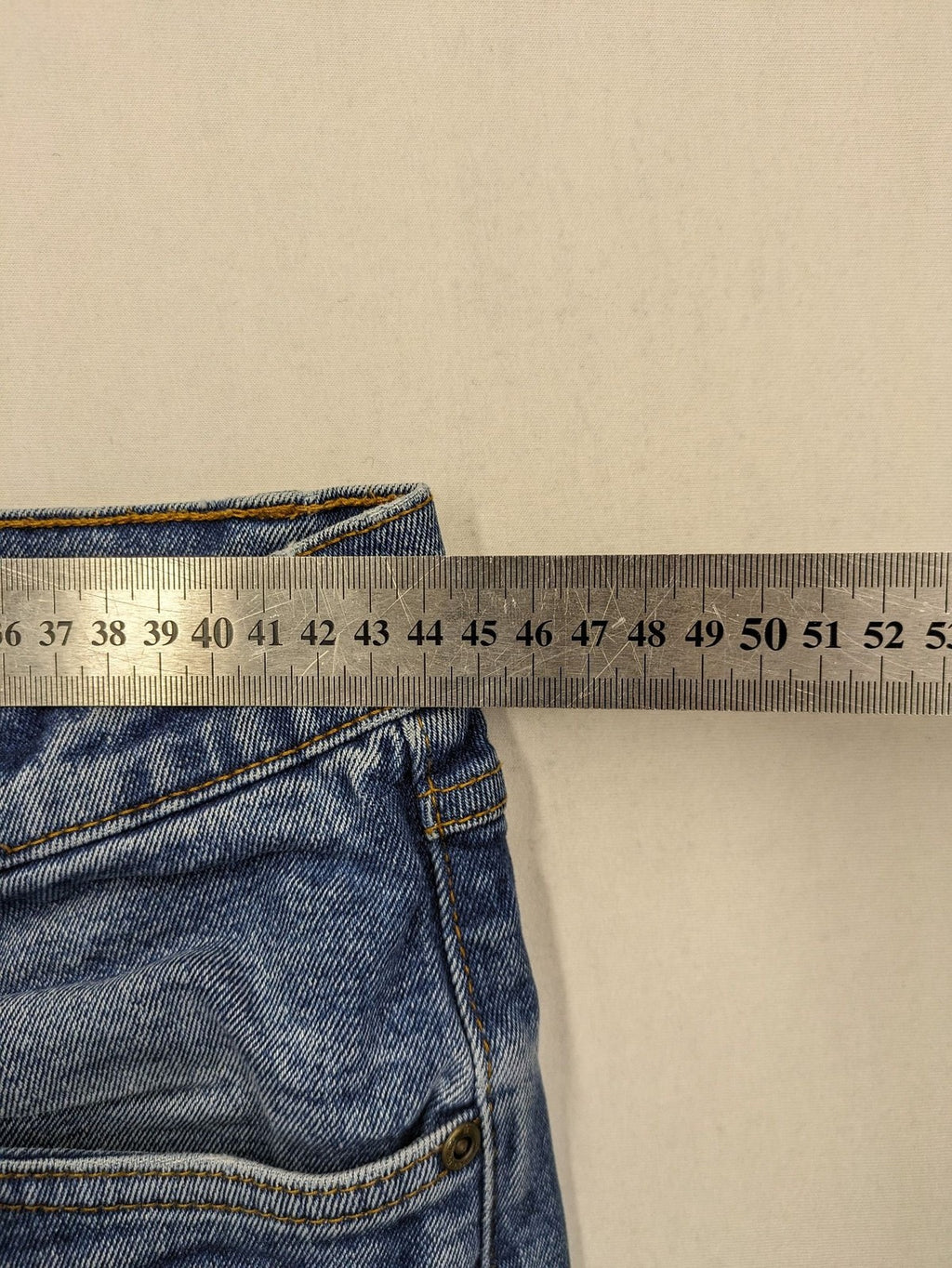 john baner blue straight jeans classic 5-pocket design durable denim material
