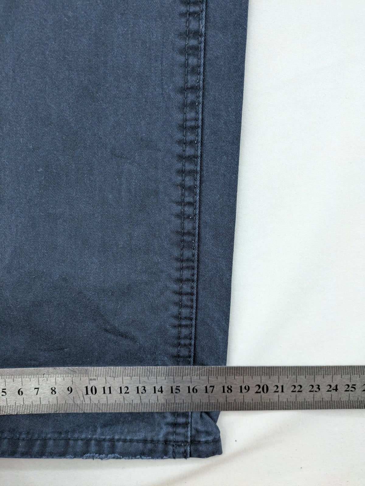 Jack & Jones Originals blue straight jeans, classic 5-pocket design, high-quality denim.