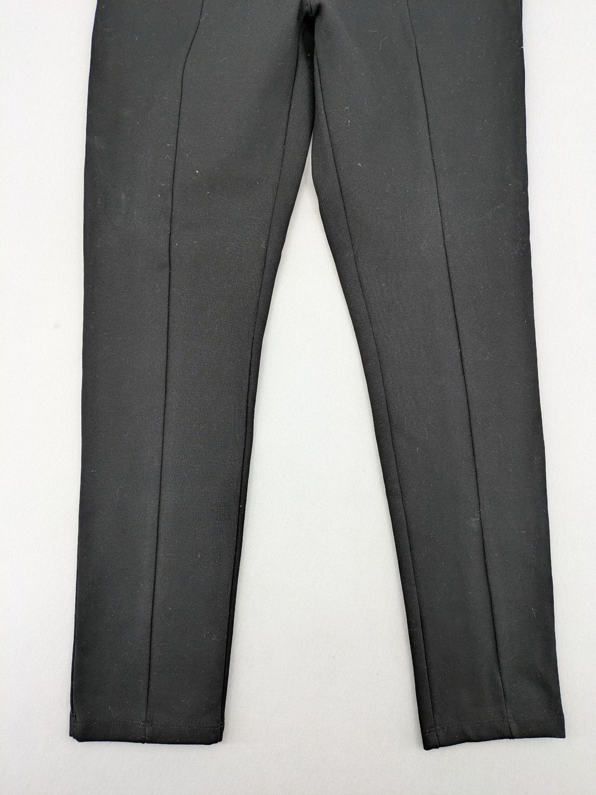 Zara Basic black bicycle tights high-rise with smooth stretch fabric and flattering front seam.