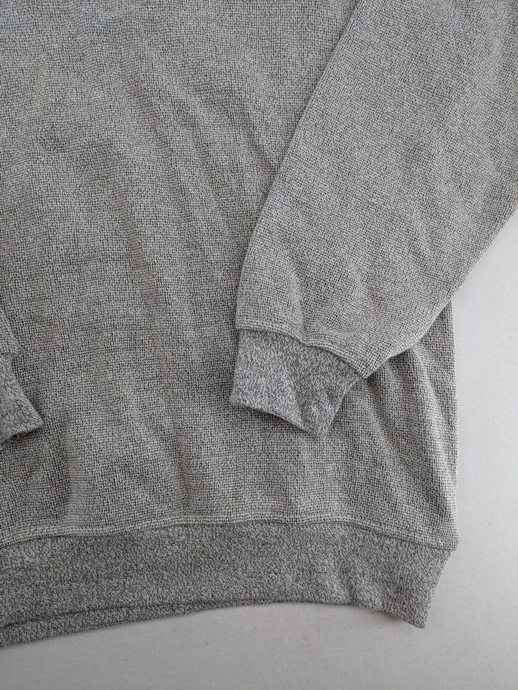 Danilo turtle neck jumper grey melange with black zipper and ribbed cuffs.