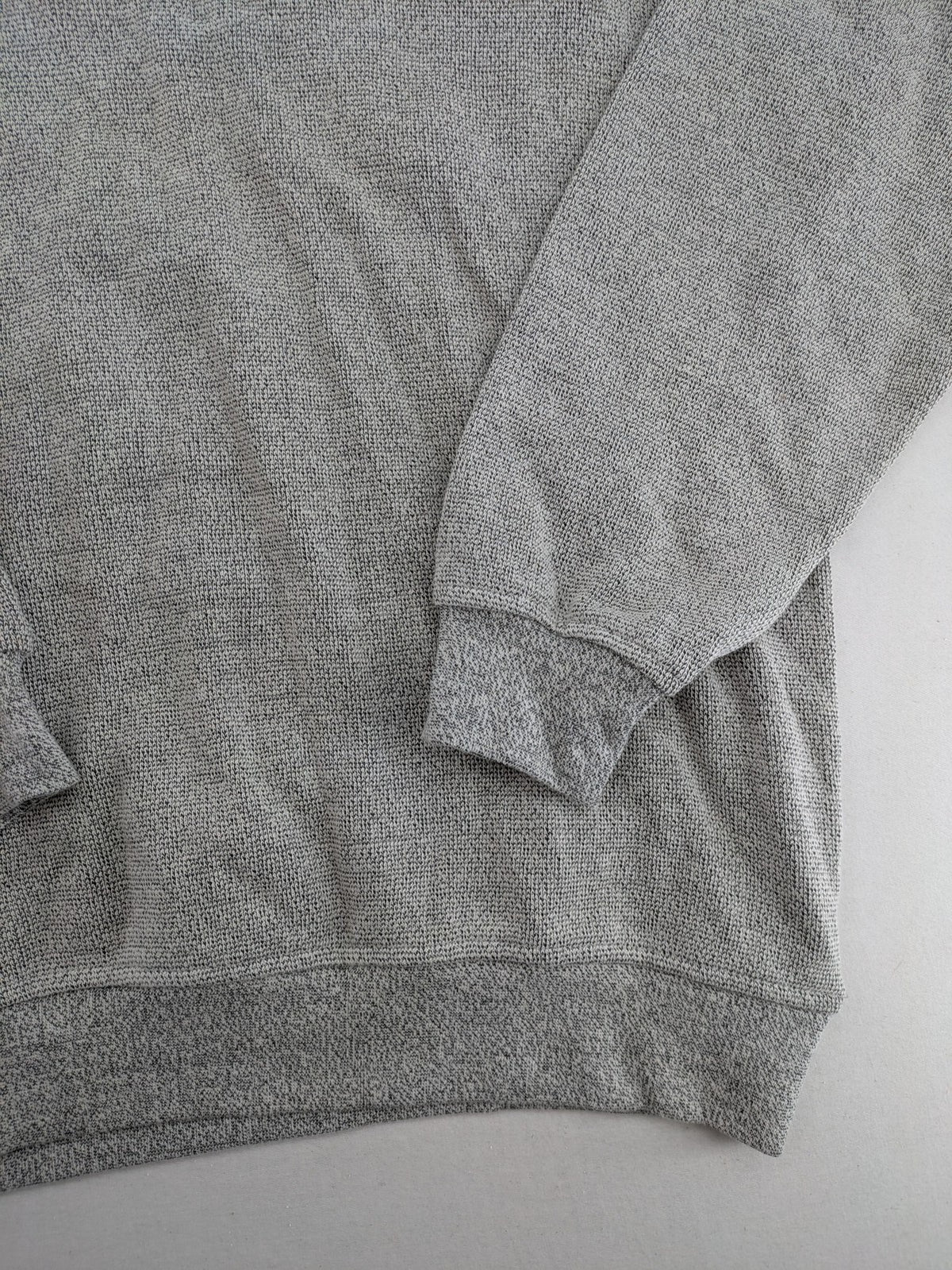 Danilo turtle neck jumper grey melange with black zipper and ribbed cuffs.