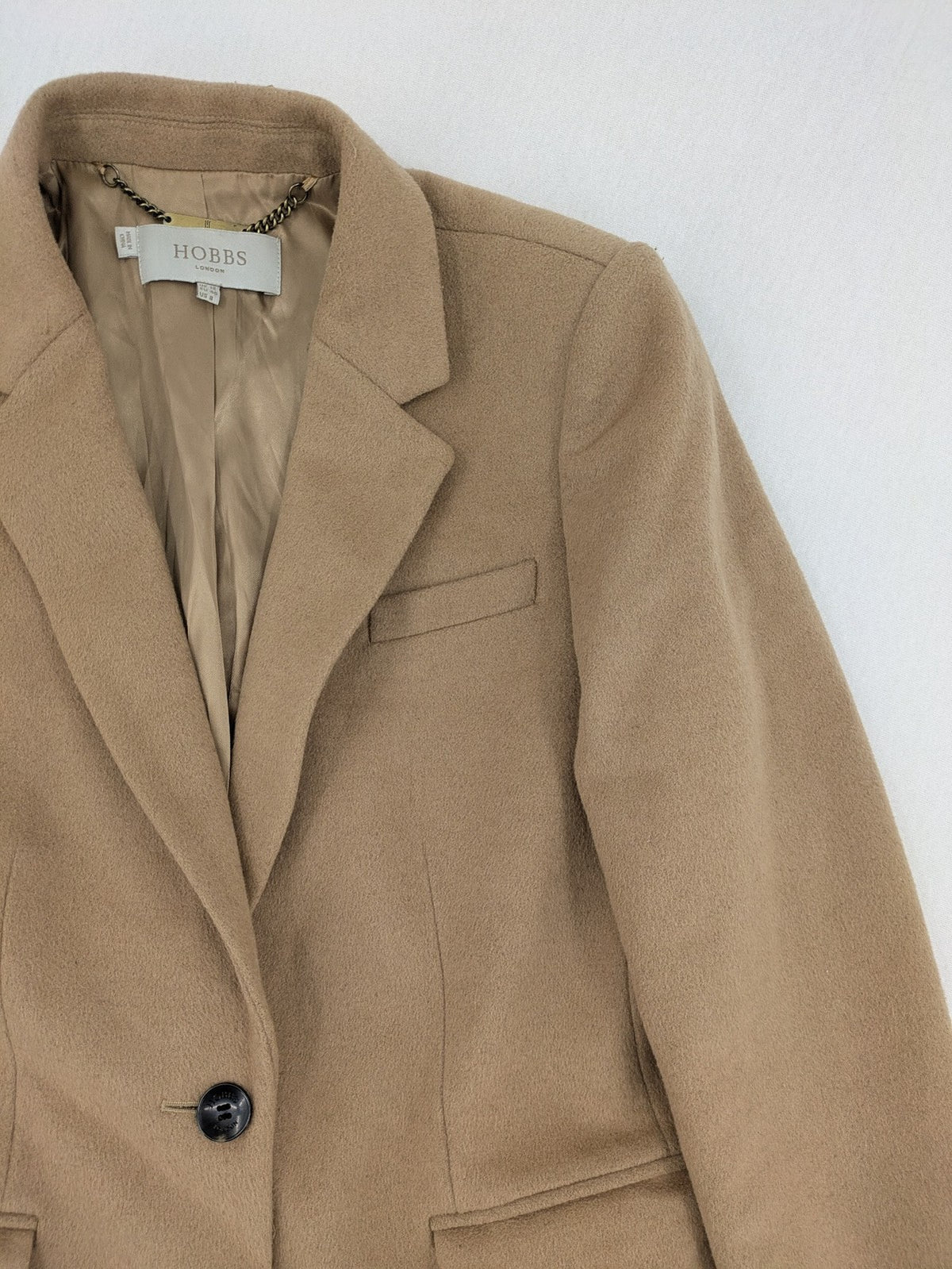 Hobbs London beige wool blend jacket single-breasted tailored fit with original buttons.