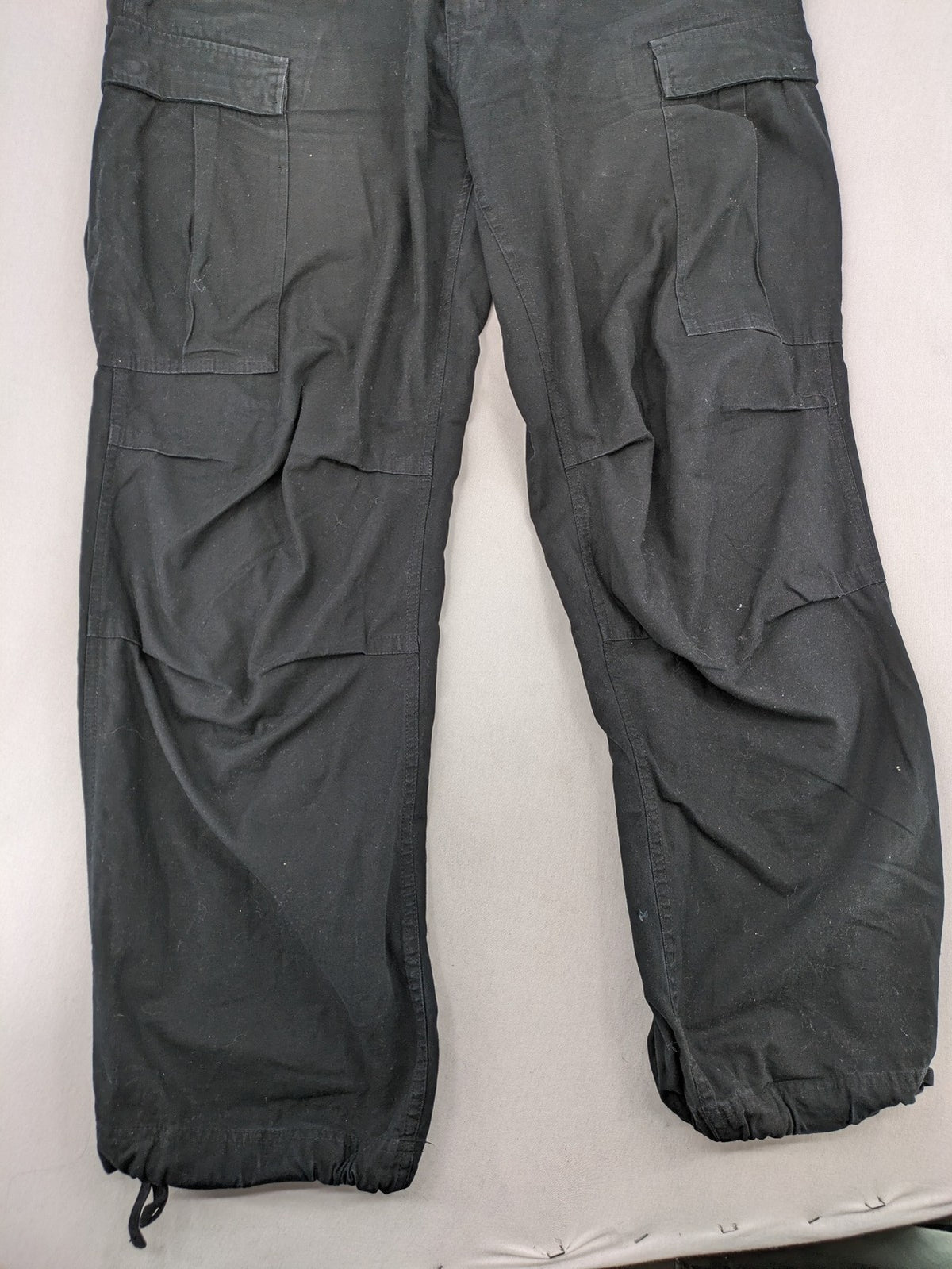 Brandit hunting & tactical pants grey vintage army style with cargo pockets and button fly.