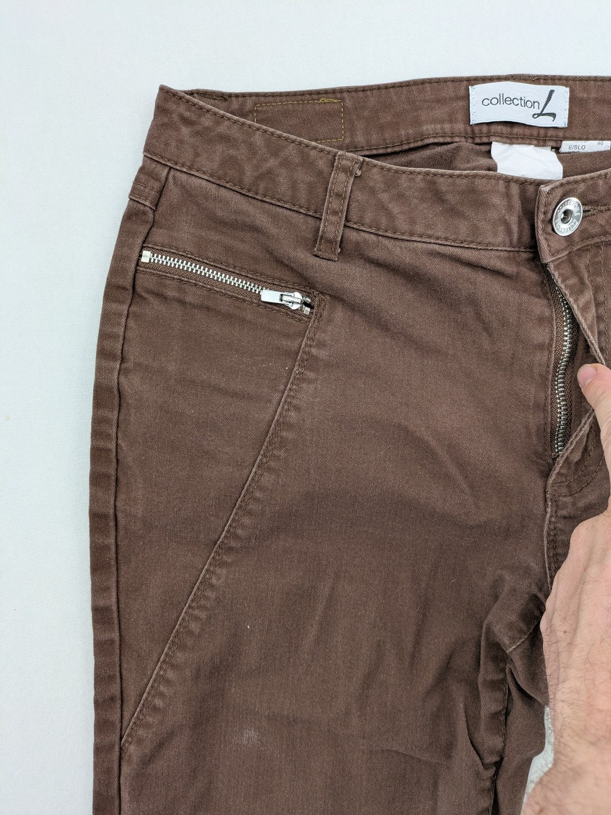 collection L brown pants cotton-stretch slim fit with diagonal zip pockets
