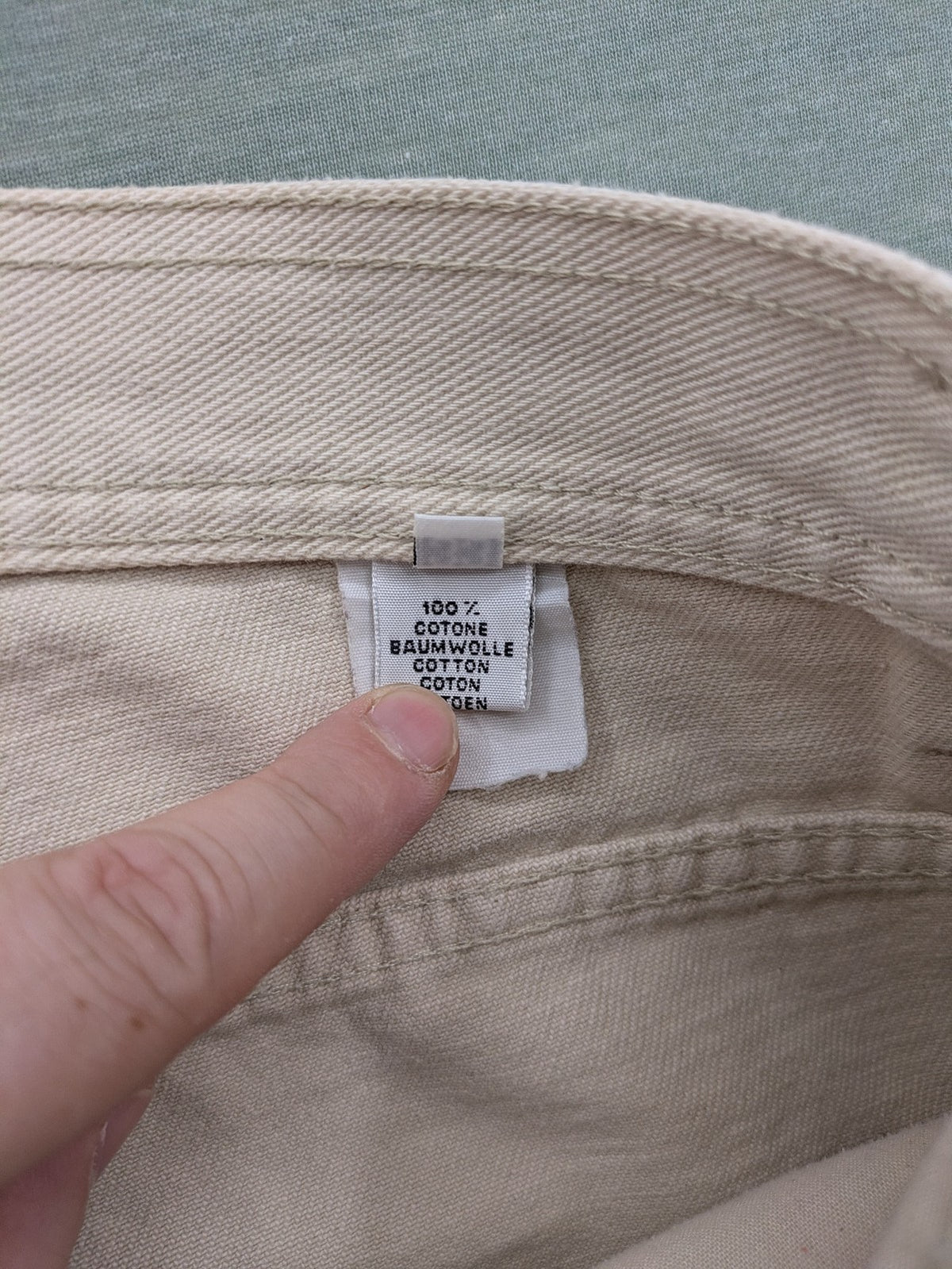 Emme beige jeans shorts size 33 classic 5-pocket design made in Italy cotton.