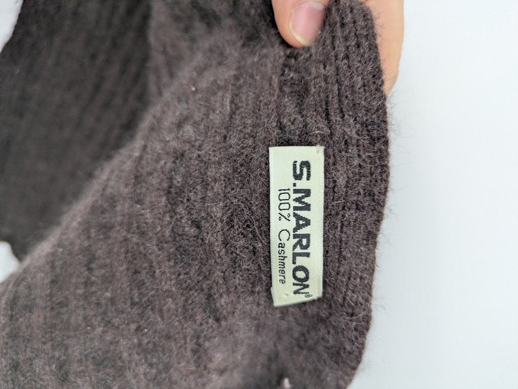 Marlon brown cashmere scarf with classic cable knit pattern for winter warmth.