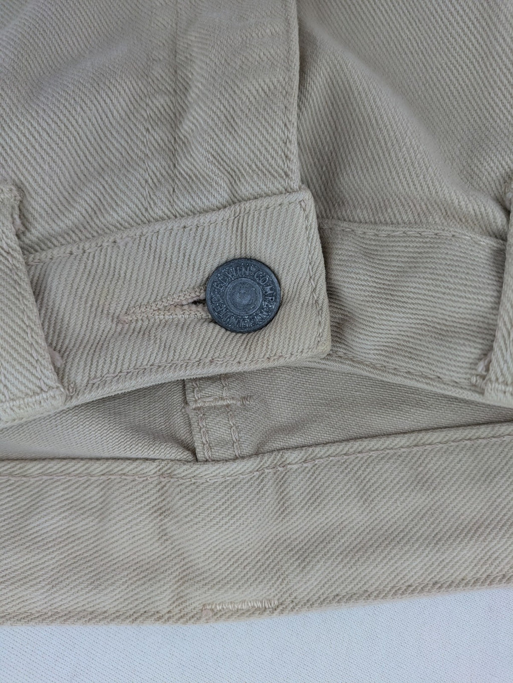 Edwin straight jeans beige 5-pocket design made from durable cotton