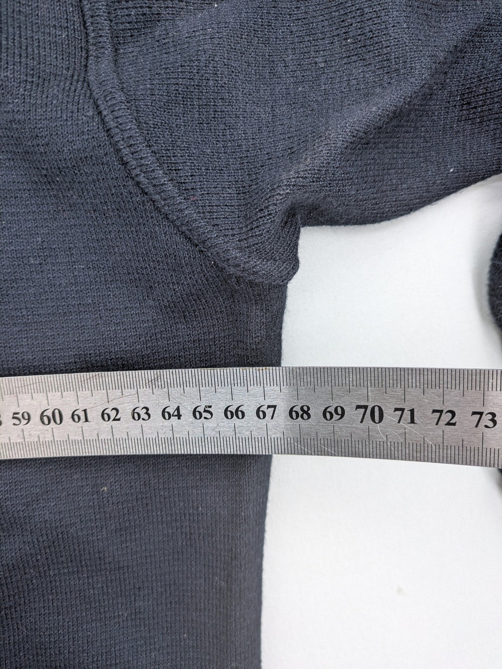 Louis Fashion grey turtle neck jumper with V-neck and ribbed cuffs.