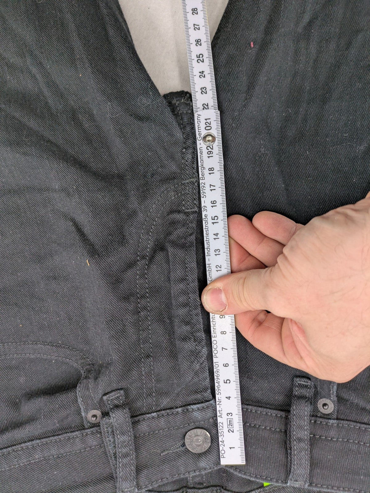 Diesel black Thommer Slim jeans with classic 5-pocket design and stretch material.