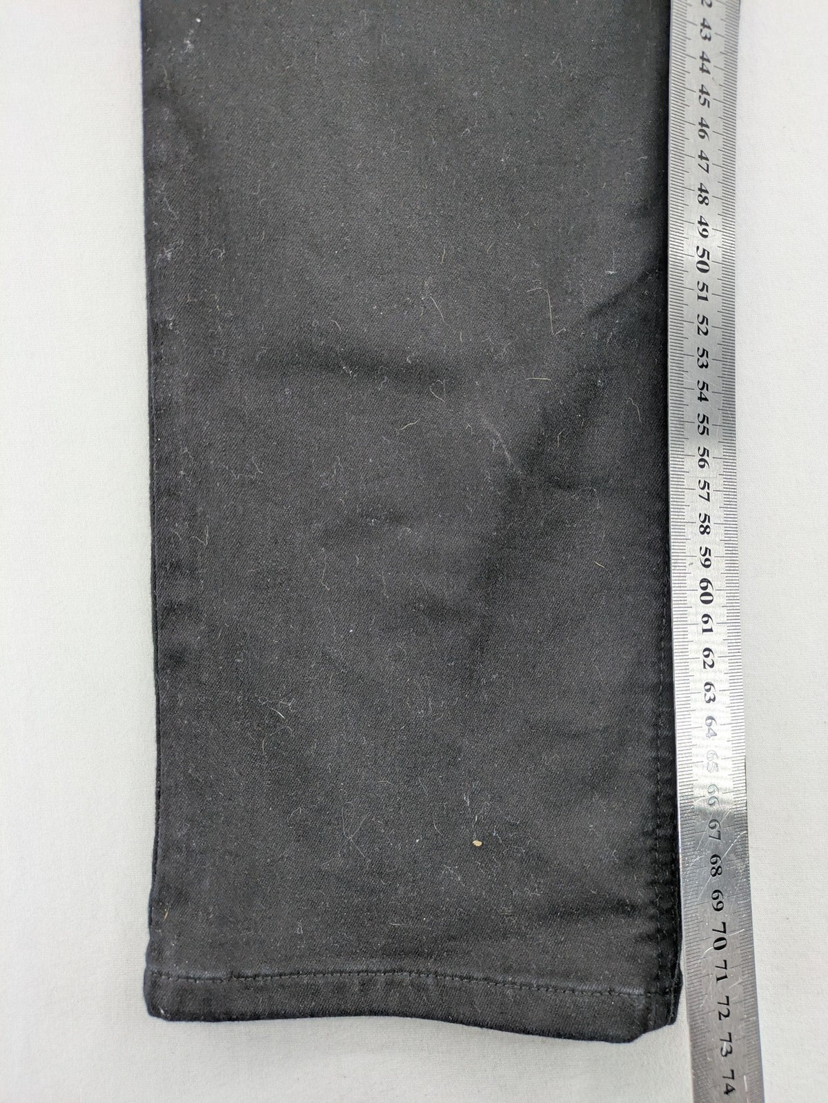 Gerry Weber black straight jeans Best4me Slim Fit 5-pocket design with logo patch.