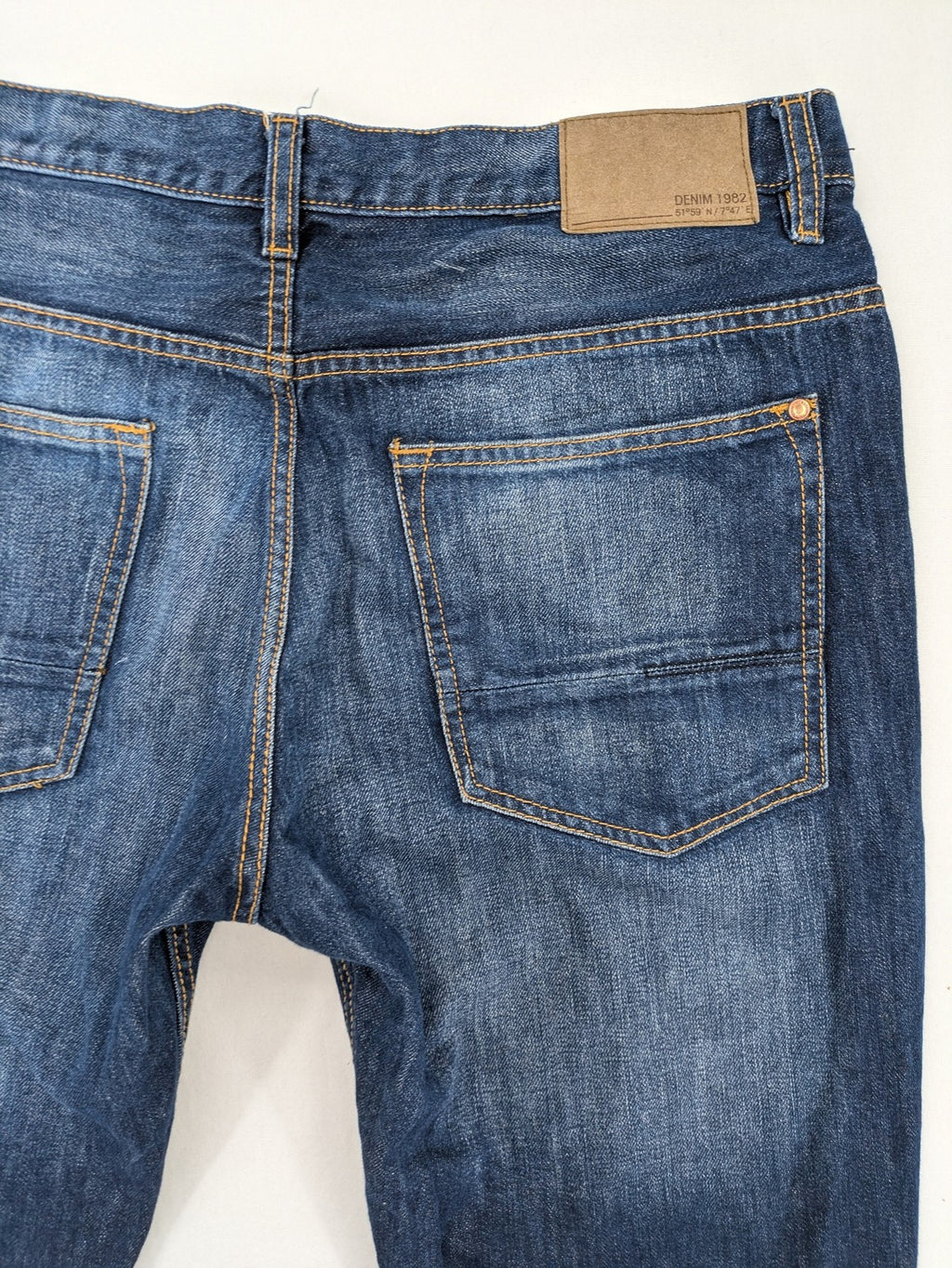 Denim 1982 blue straight jeans W36 L32 classic 5-pocket design cotton fabric