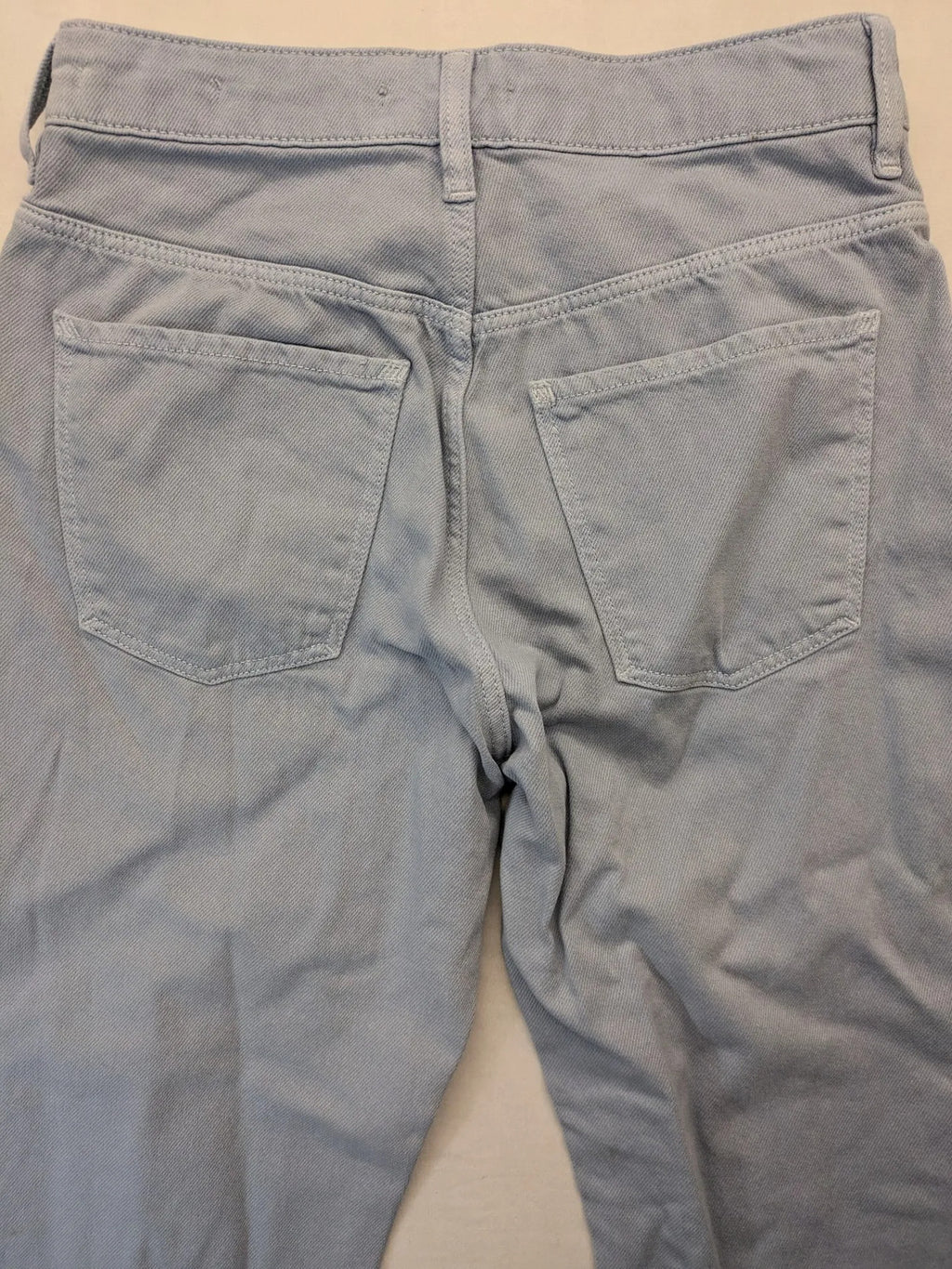 Esprit blue mom fit jeans high waist 5-pocket design with original tag.