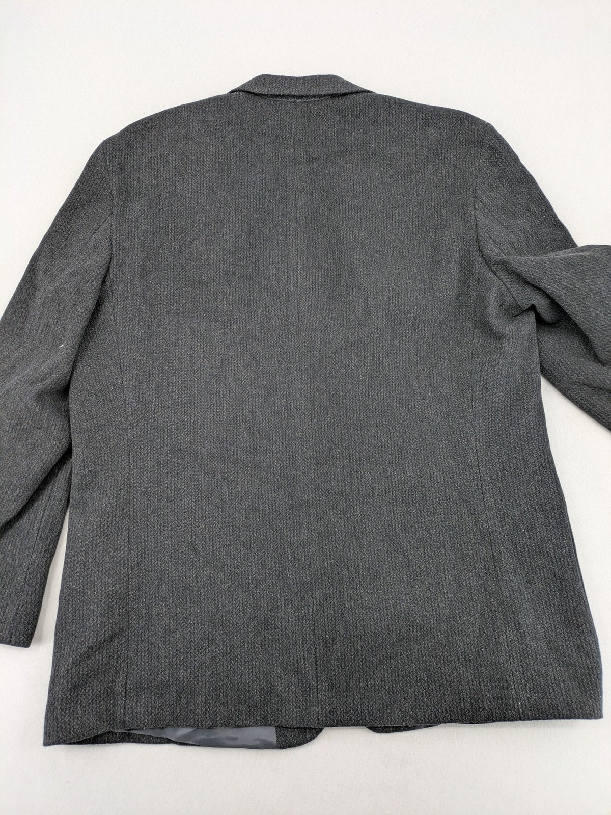 Camel Collection grey blazer three-button front with patch pockets, made from wool blend.