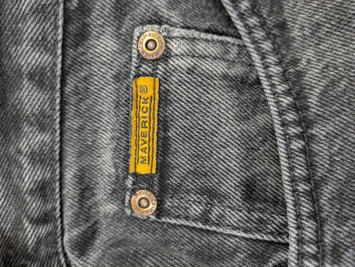 Maverick black straight jeans faded wash with iconic logo on back patch.