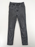 LTB grey skinny jeans with ultra high rise and washed look, model Marcella X.