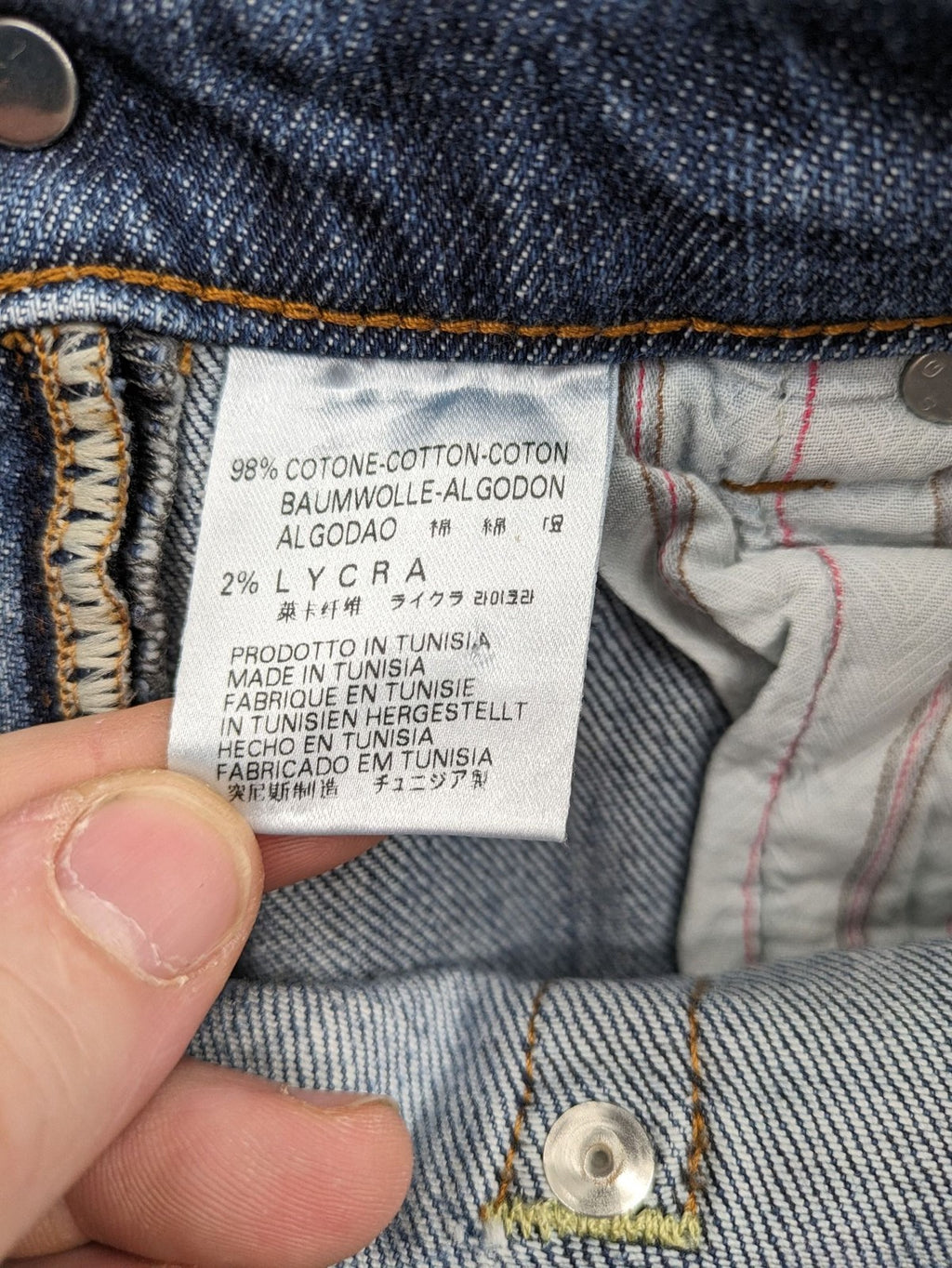 GAS straight jeans blue with open frayed hem and classic 5-pocket style.