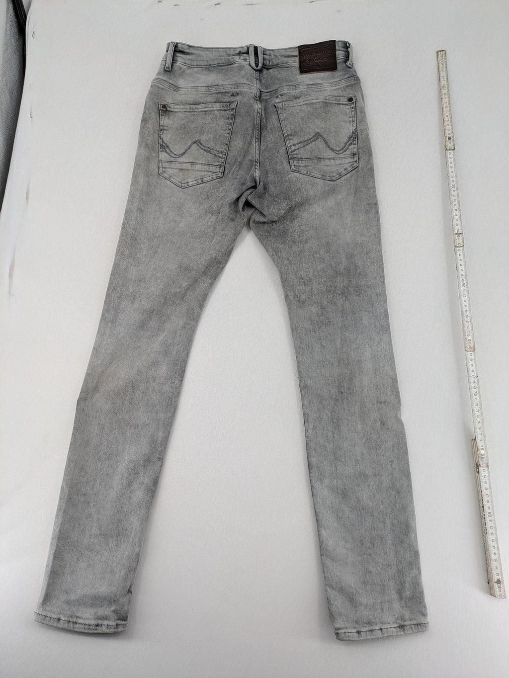 Petrol Industries grey straight jeans washed denim 5-pocket design leather logo patch