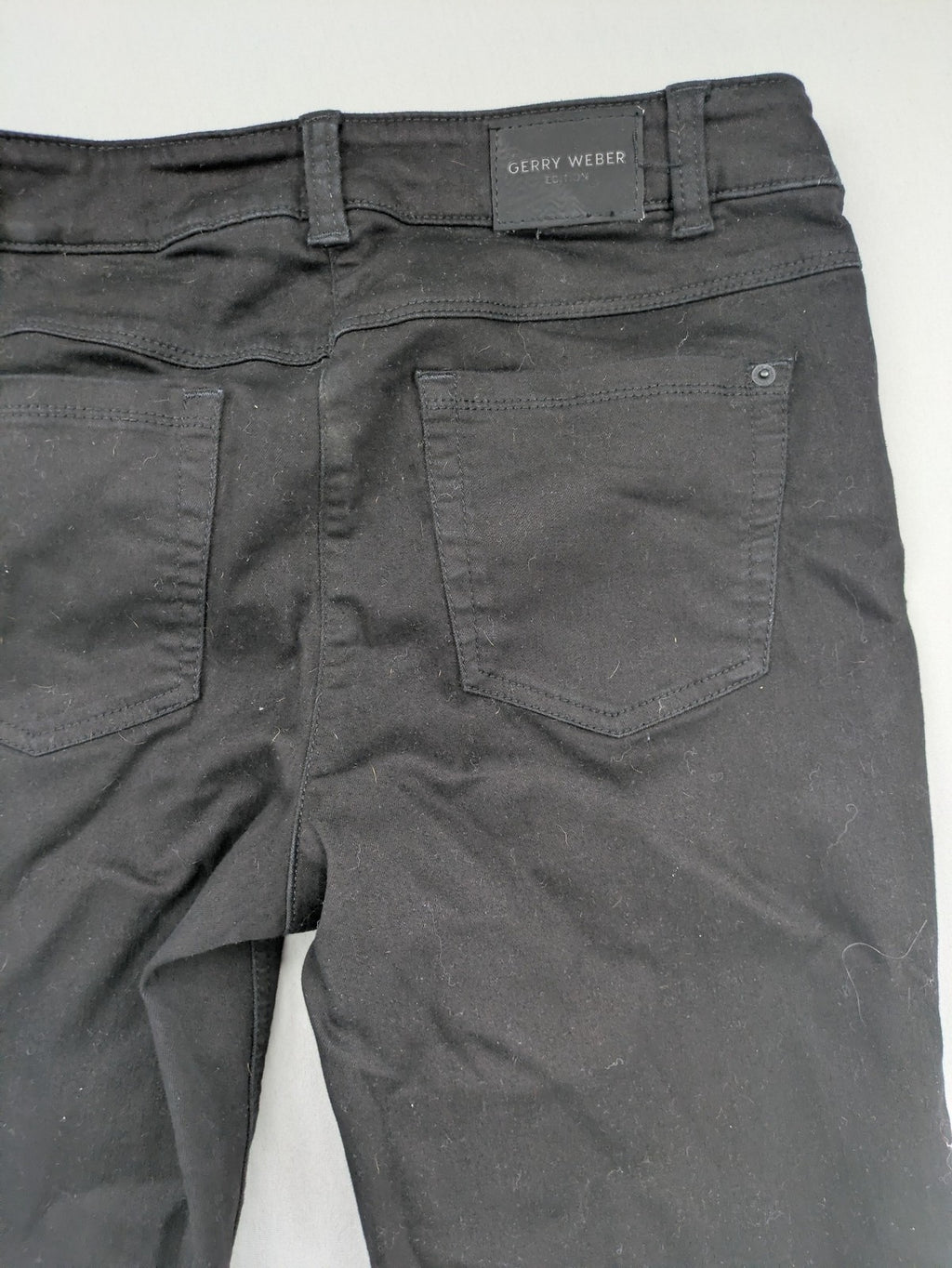 Gerry Weber black straight jeans Best4me Slim Fit 5-pocket design with logo patch.