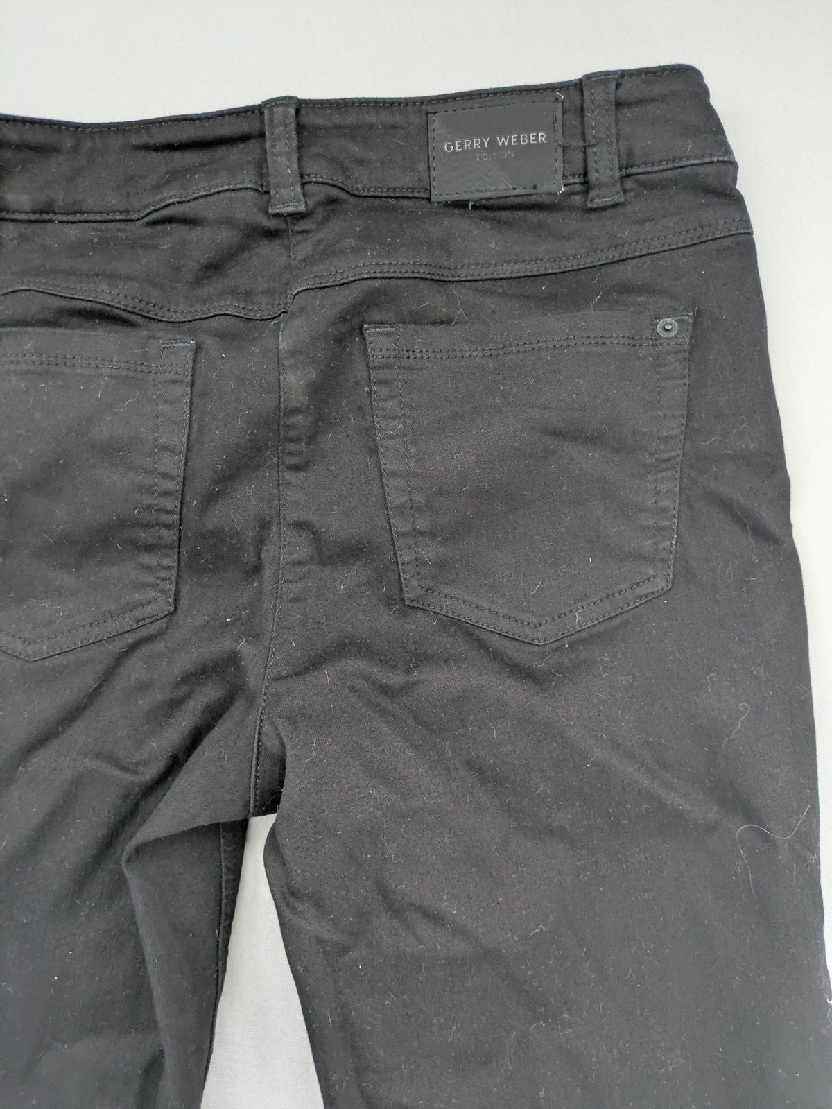 Gerry Weber black straight jeans Best4me Slim Fit 5-pocket design with logo patch.