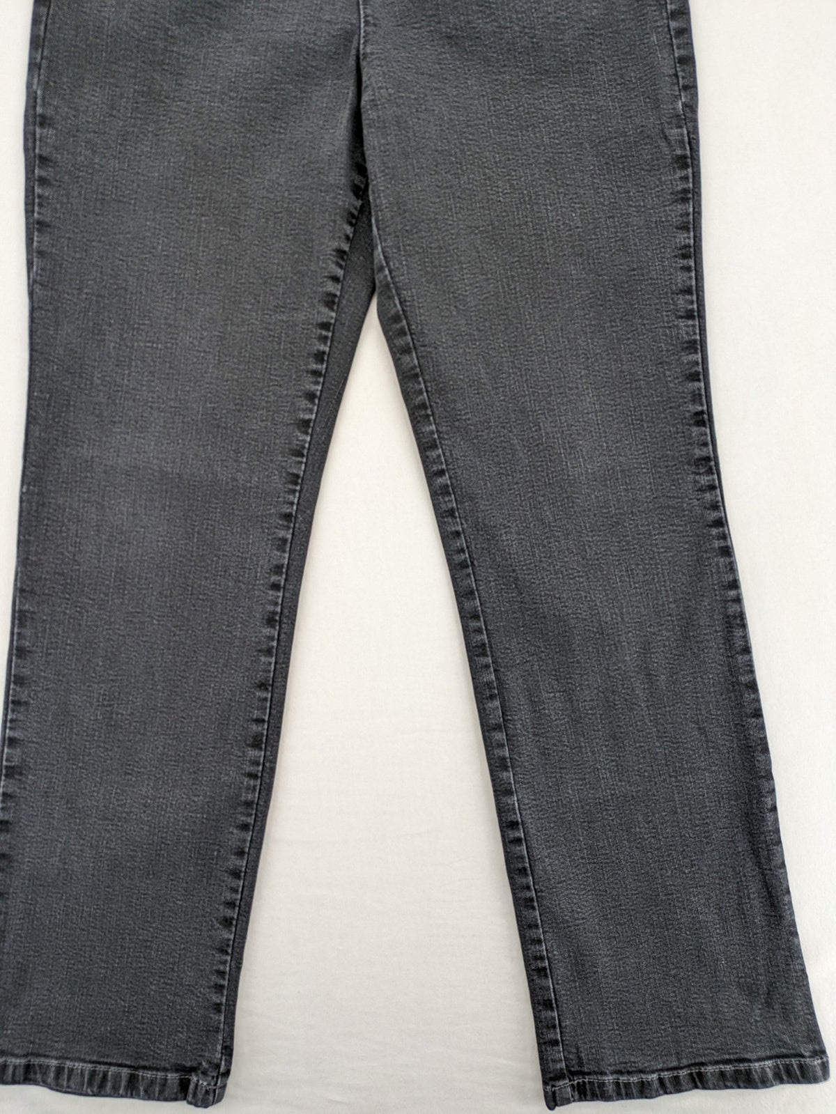Arizona grey straight jeans with pearl-embellished wing appliqué on back pocket.