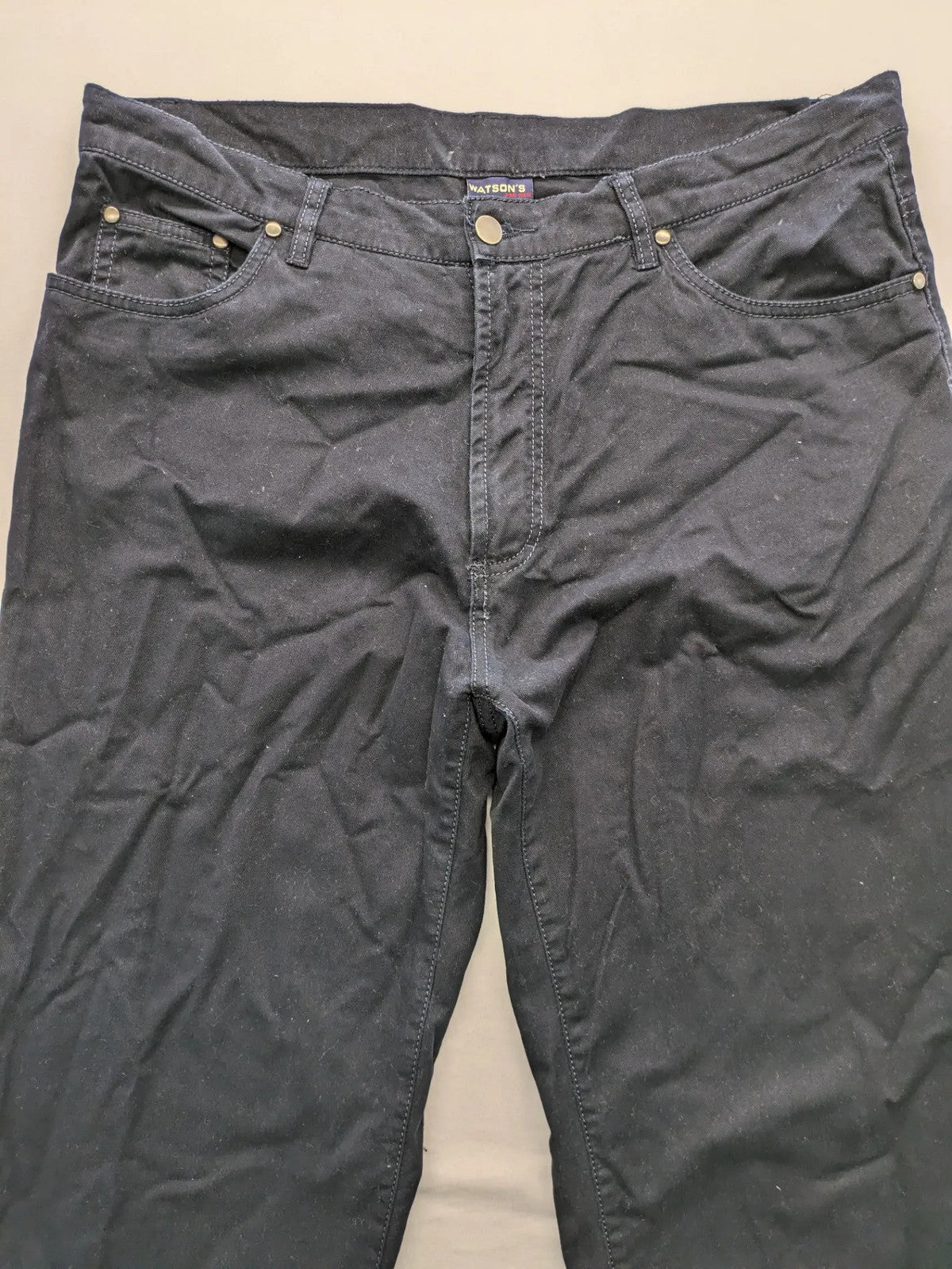 Watsons black straight jeans size 52 five-pocket design with zipper and stretch cotton.