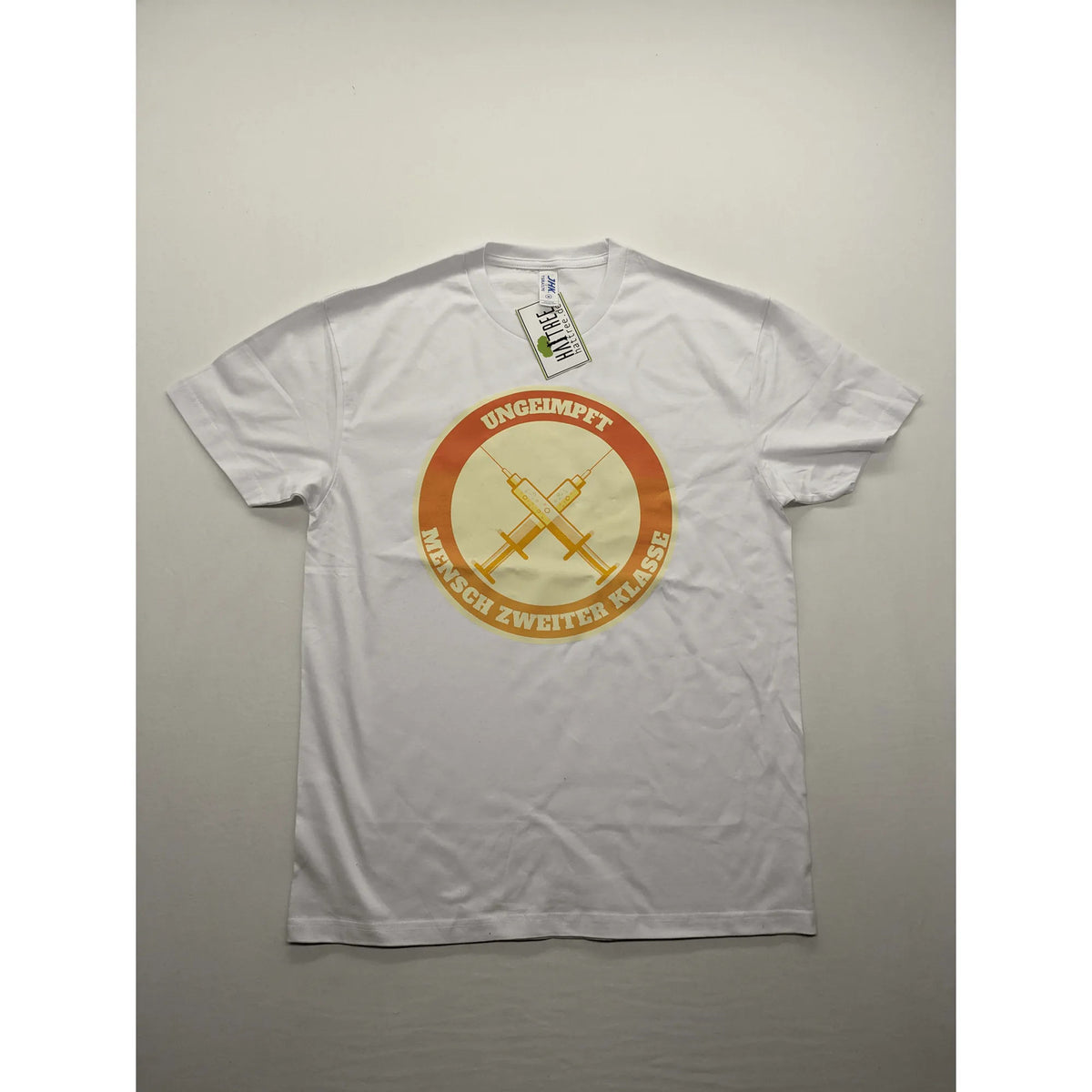 Hattree orange and white T-shirt with graphic print "Ungeimpft Mensch Zweiter Klasse".
