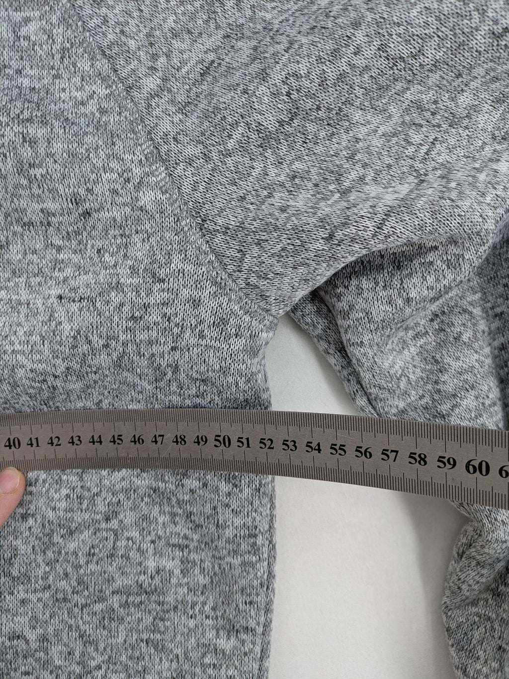 Angelo Litrico grey hoodie with teddy fleece lining, adjustable hood, and retro ski patch.