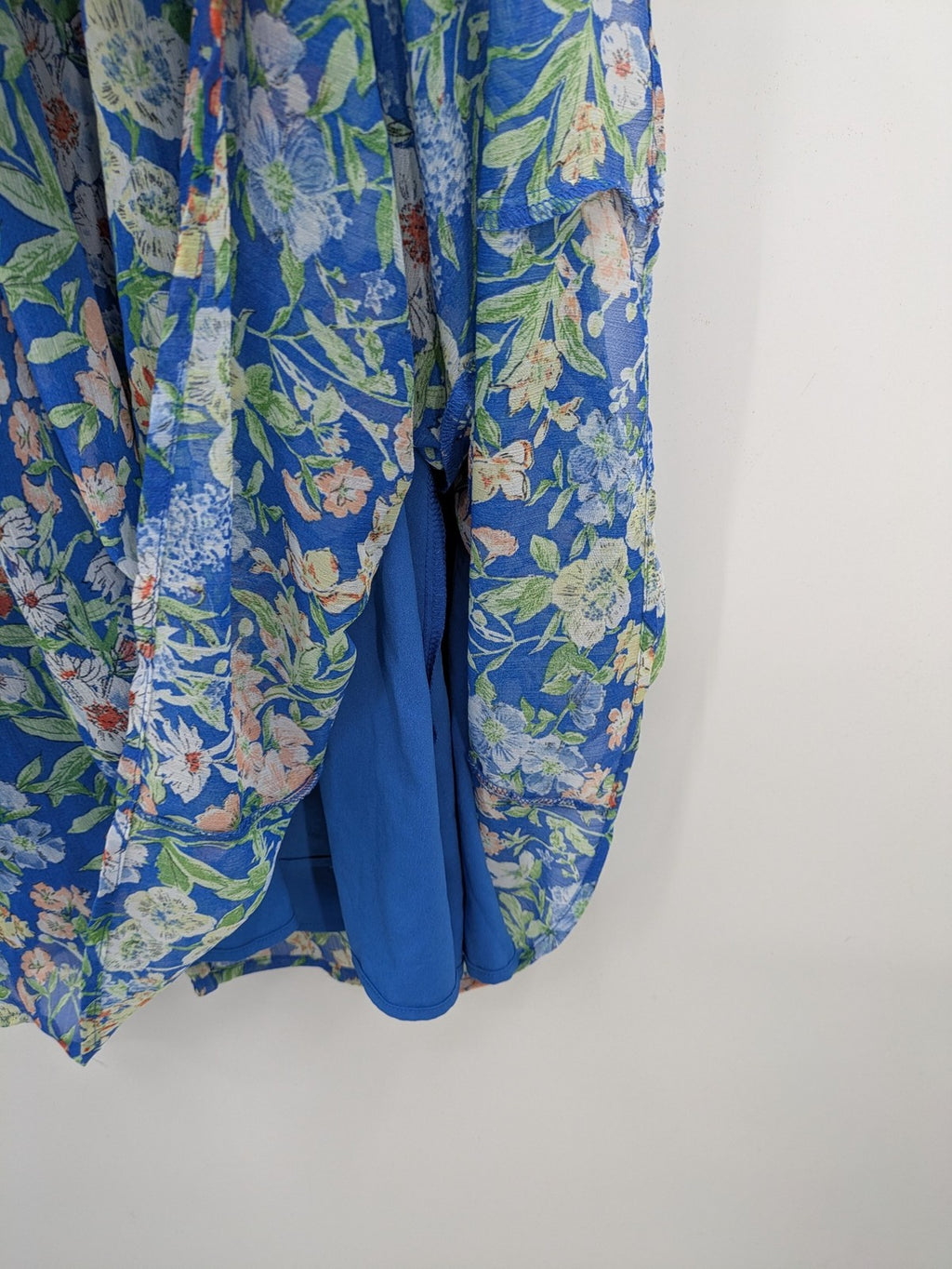 edc by Esprit multi floral midi dress blue chiffon fabric adjustable spaghetti straps