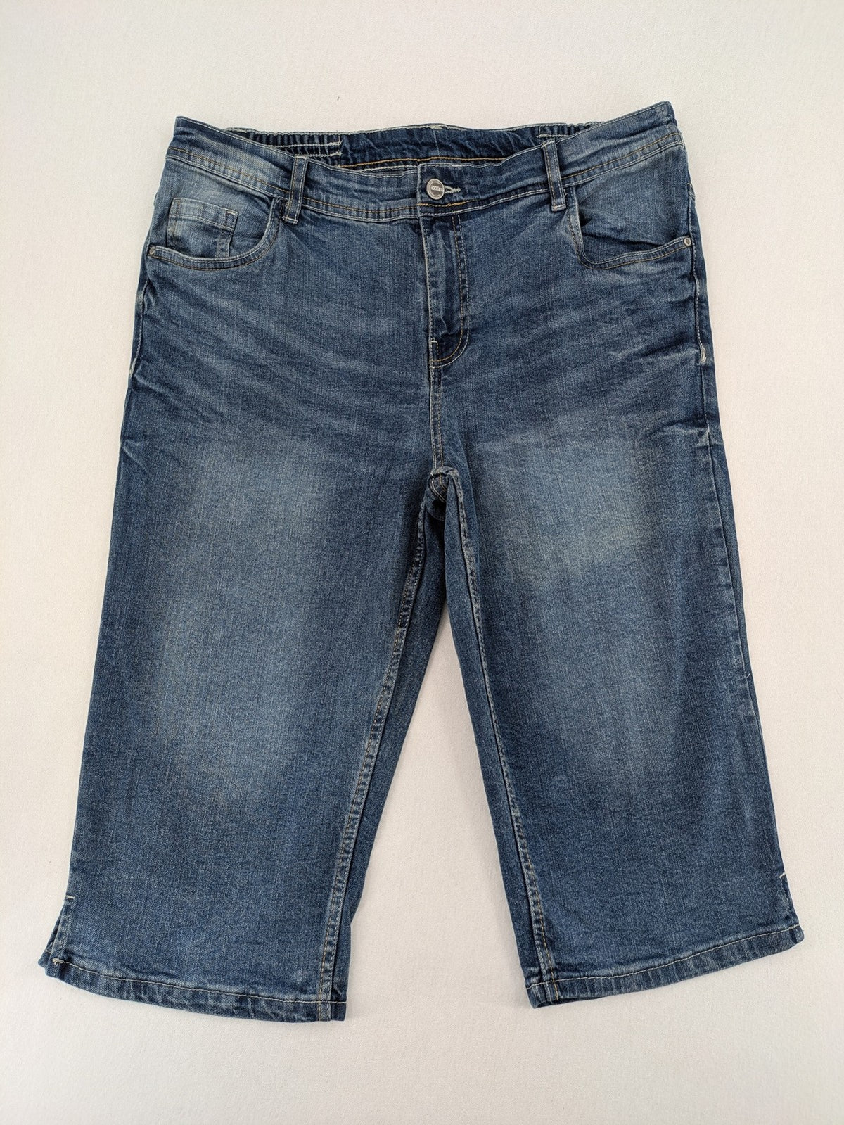 Up Fashion blue denim capri shorts, 5-pocket style, elastic waistband, soft cotton blend.