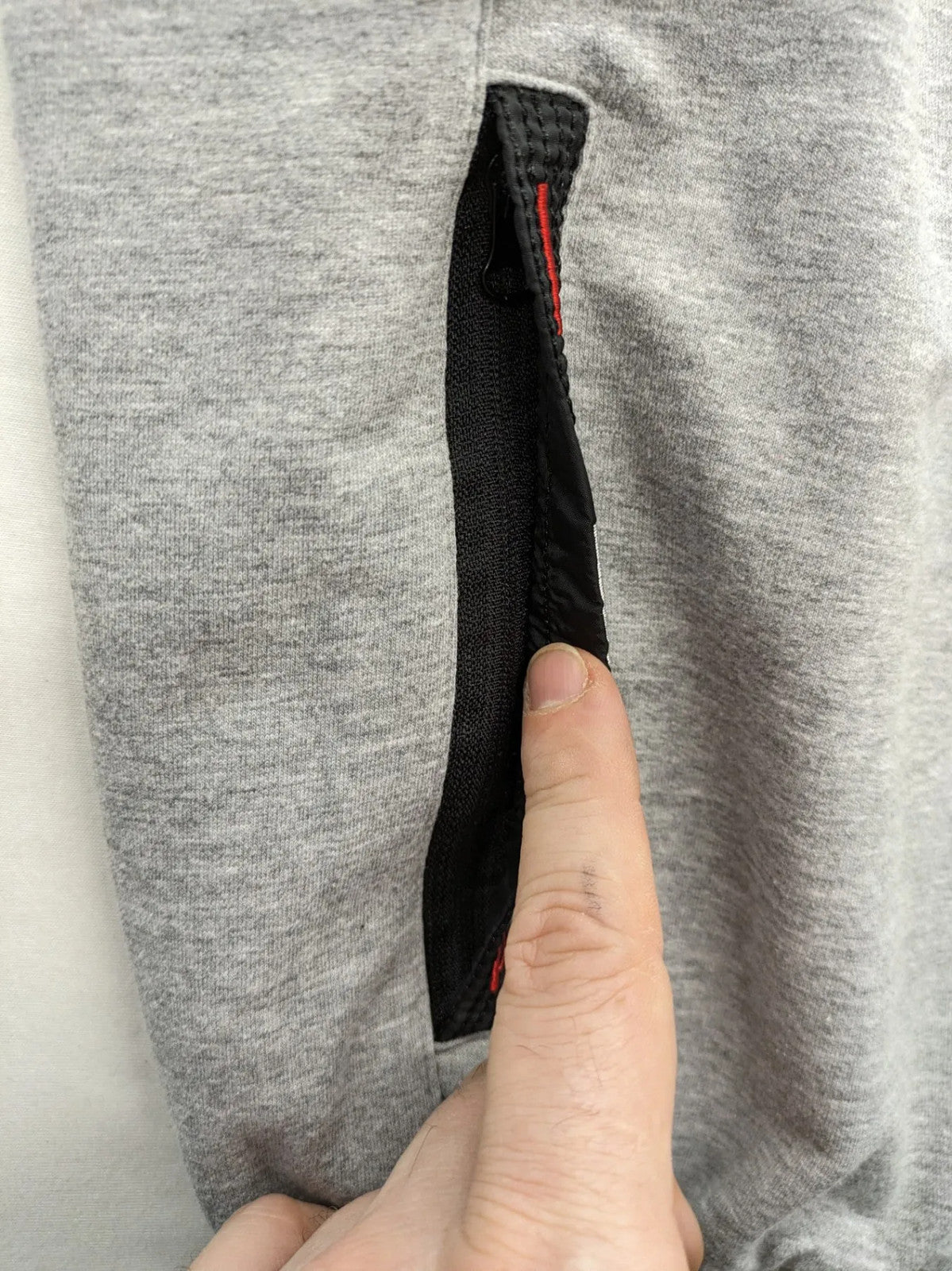 Cramp Sport grey training jacket XXL with red collar and embroidered logo.