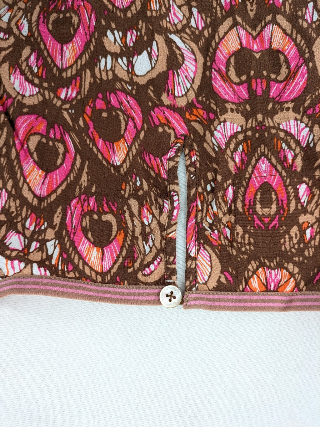 Lieblingsstück brown and pink patterned blouse, lightweight viscose, round neckline, long sleeves.