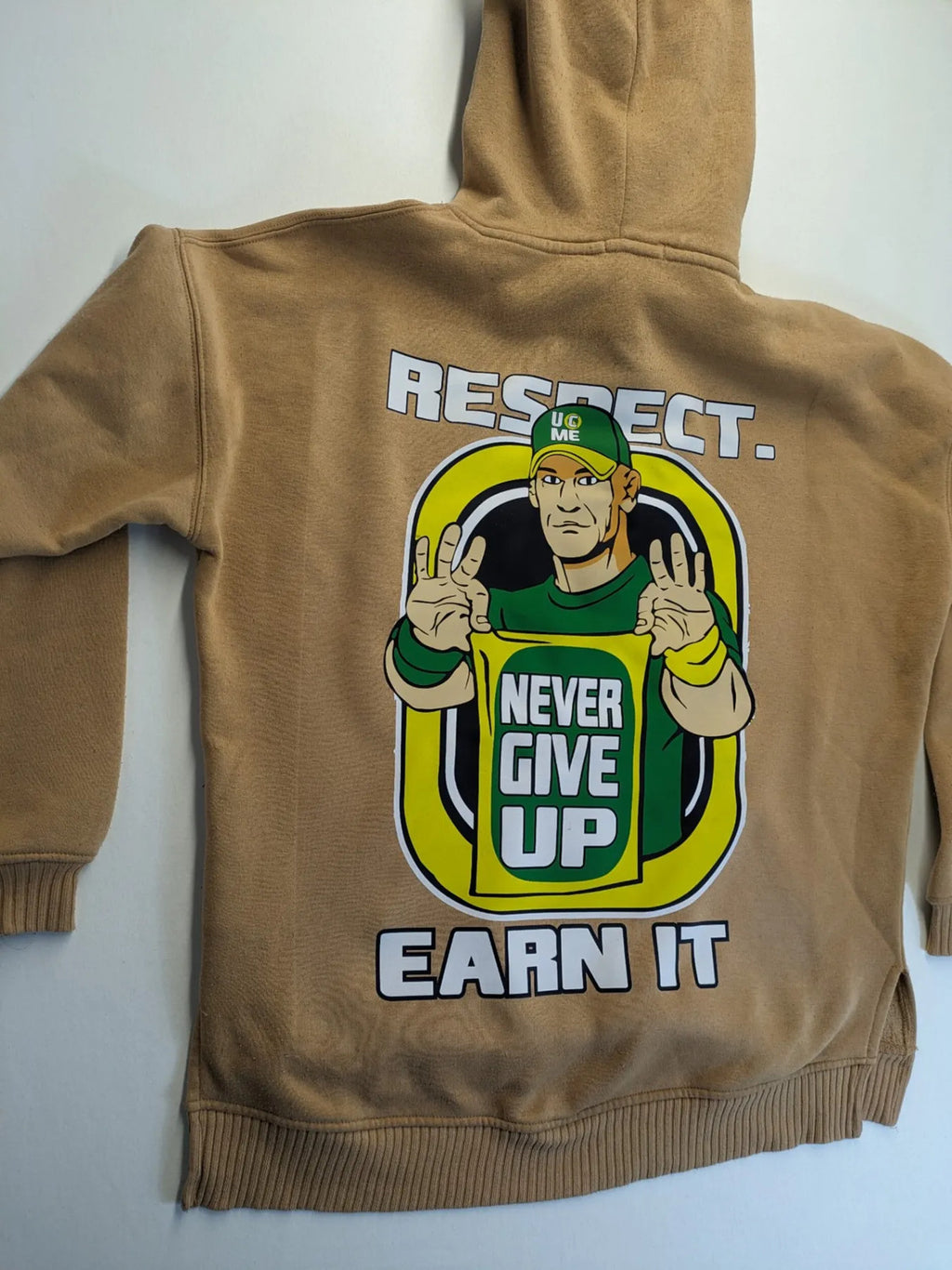 Amisu multi hoodie with John Cena graphic, "Never Give Up" slogan, kangaroo pocket.