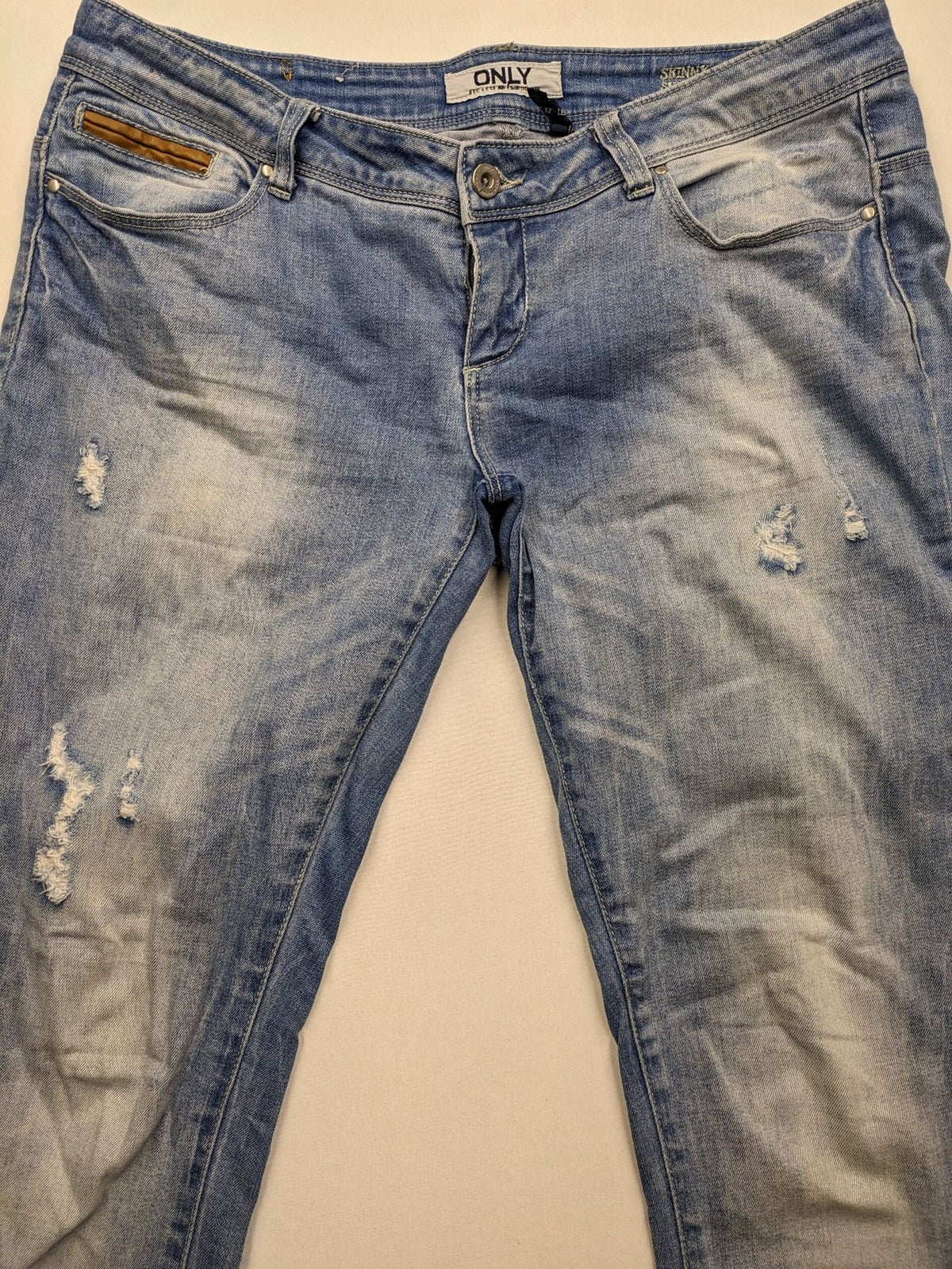 ONLY straight jeans orange pink distressed look with classic 5-pocket design and zipper.