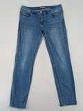 Comma blue skinny fit jeans with classic 5-pocket design and stretch denim material.
