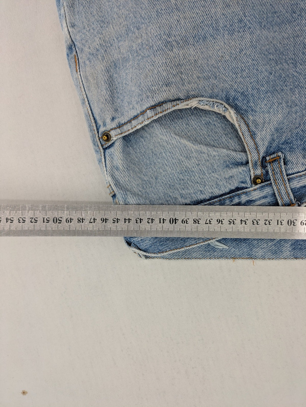 Lois straight jeans blue vintage wash 5-pocket style robust cotton denim