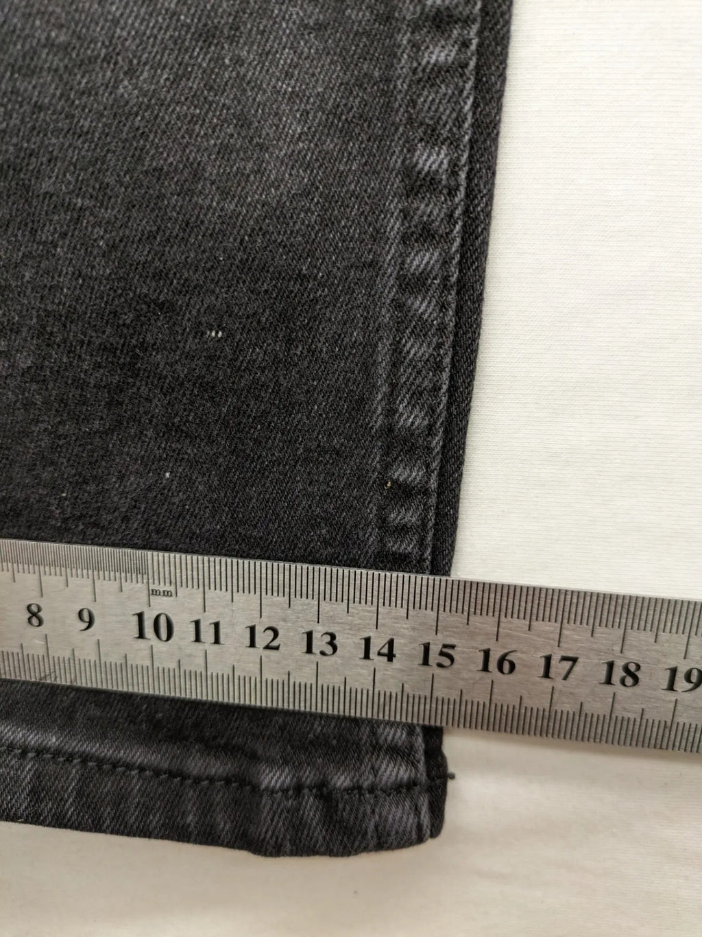 MNG grey straight jeans high waist 5-pocket design authentic denim.